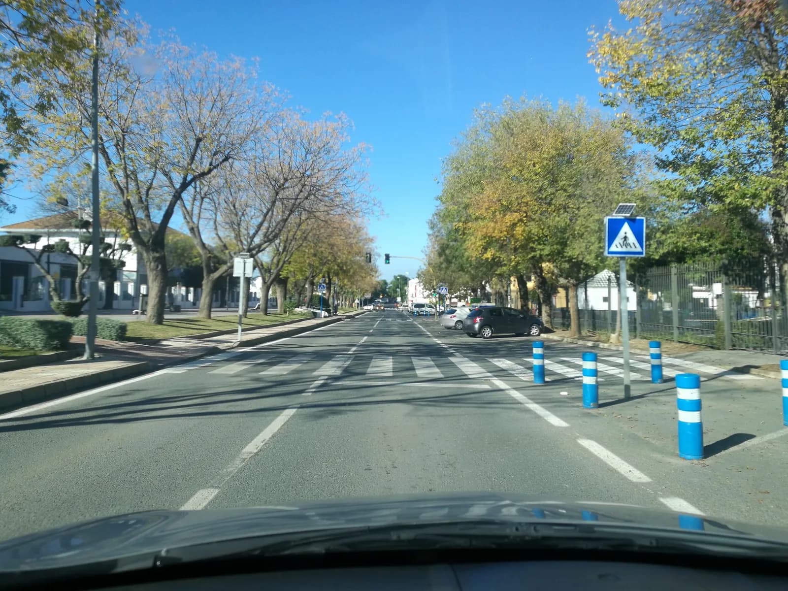 Aparcamiento gratuito en Avenida de Fuentes de Andalucía en Campana (La) (Sevilla)