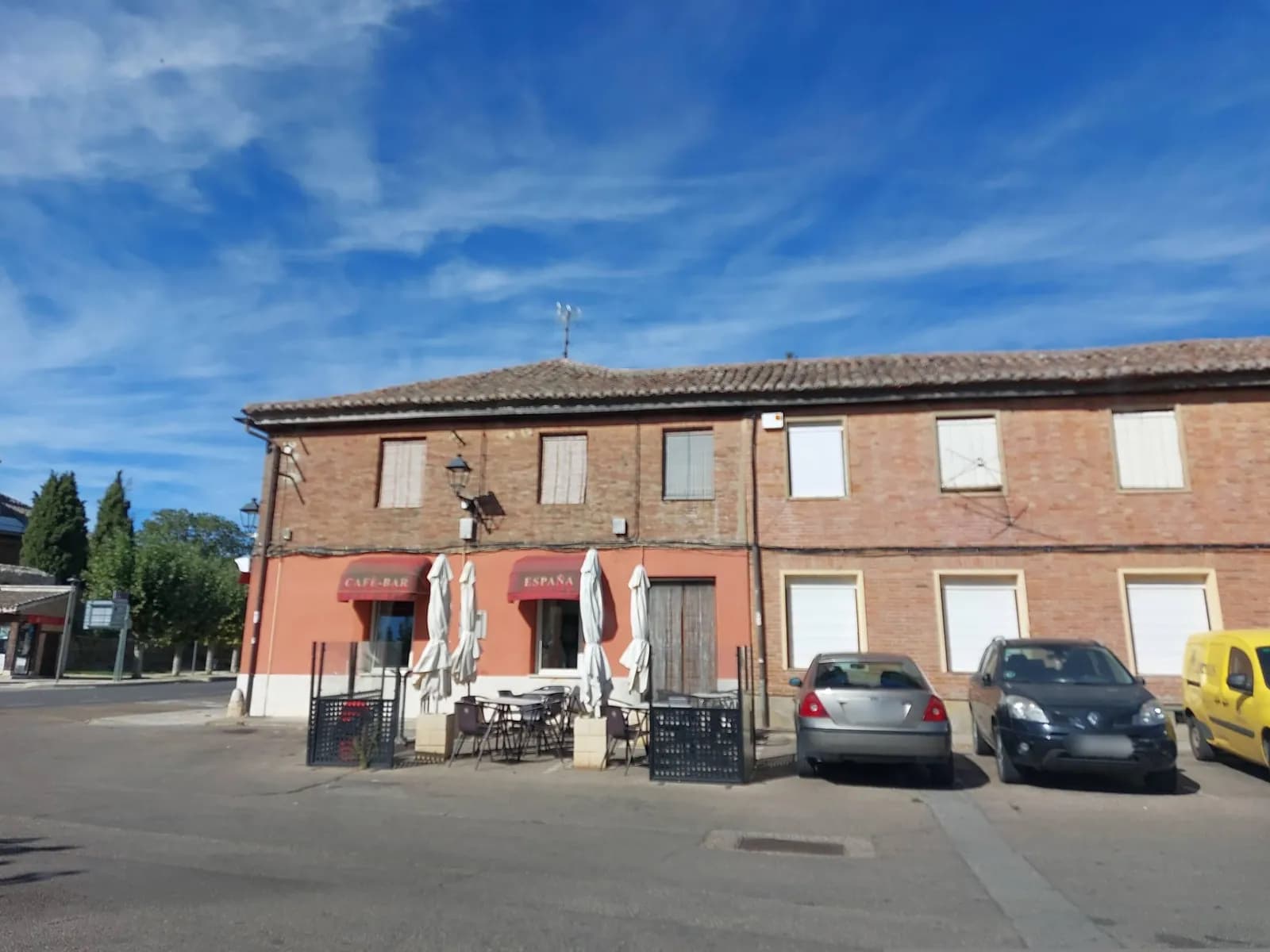Aparcamiento gratuito en Avenida de los Peregrinos en Carrión de los Condes (Palencia)