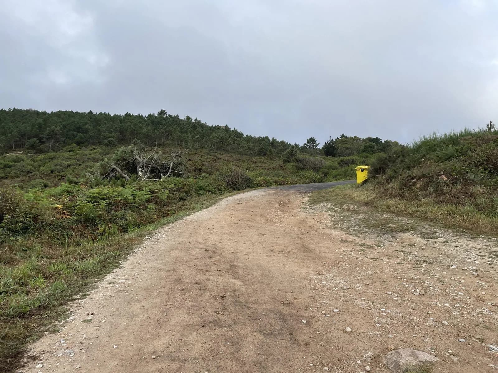 Aparcamiento gratuito en Avenida de Sabadelle en Laxe (A Coruña)
