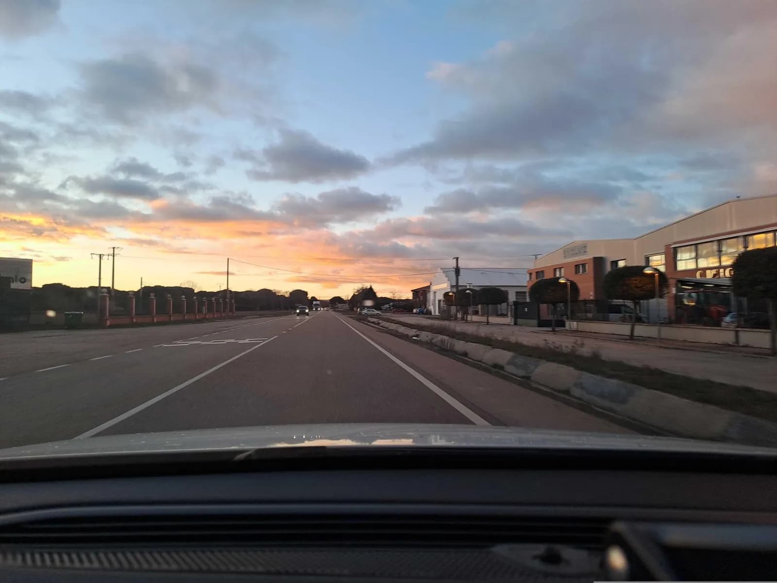 Aparcamiento gratuito en Avenida de Soria en Peñafiel (Valladolid)