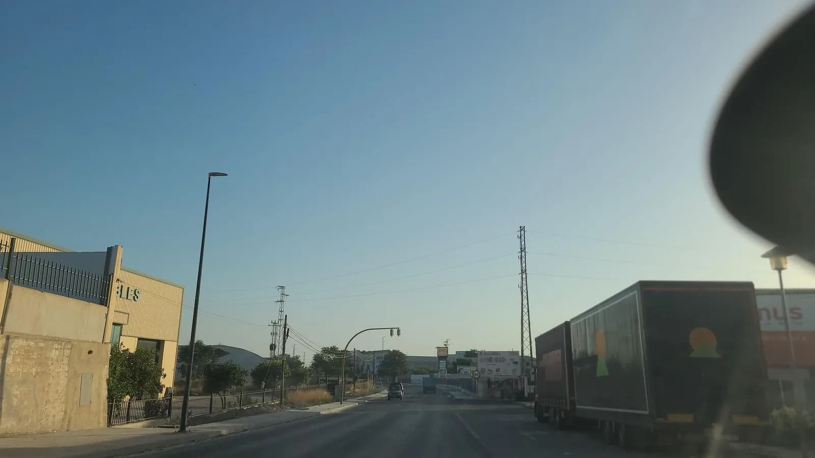 Aparcamiento gratuito en Avenida de Úbeda en Mancha Real (Jaén)