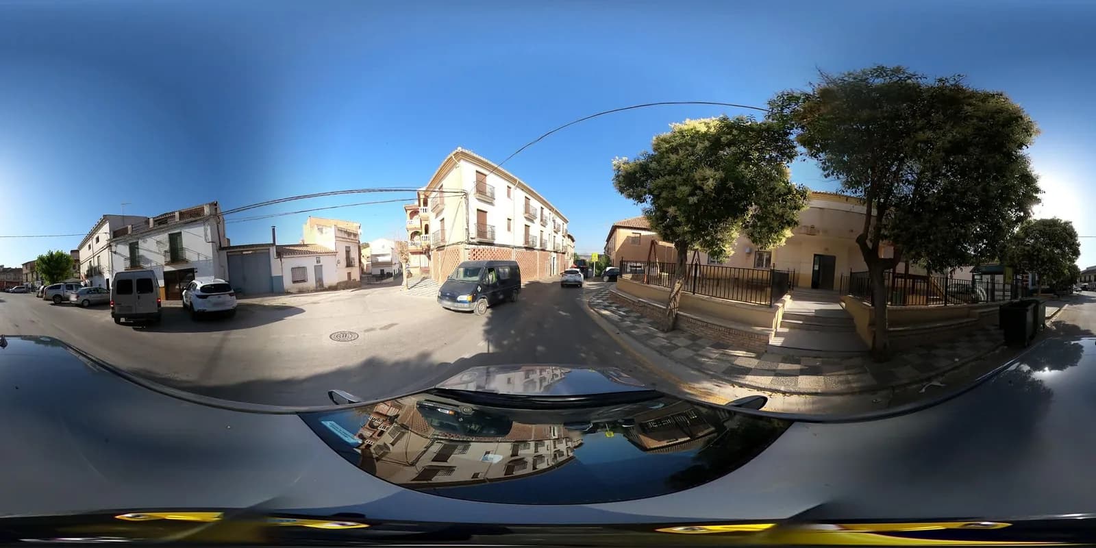 Aparcamiento gratuito en Avenida del Mediterráneo en Jayena (Granada)