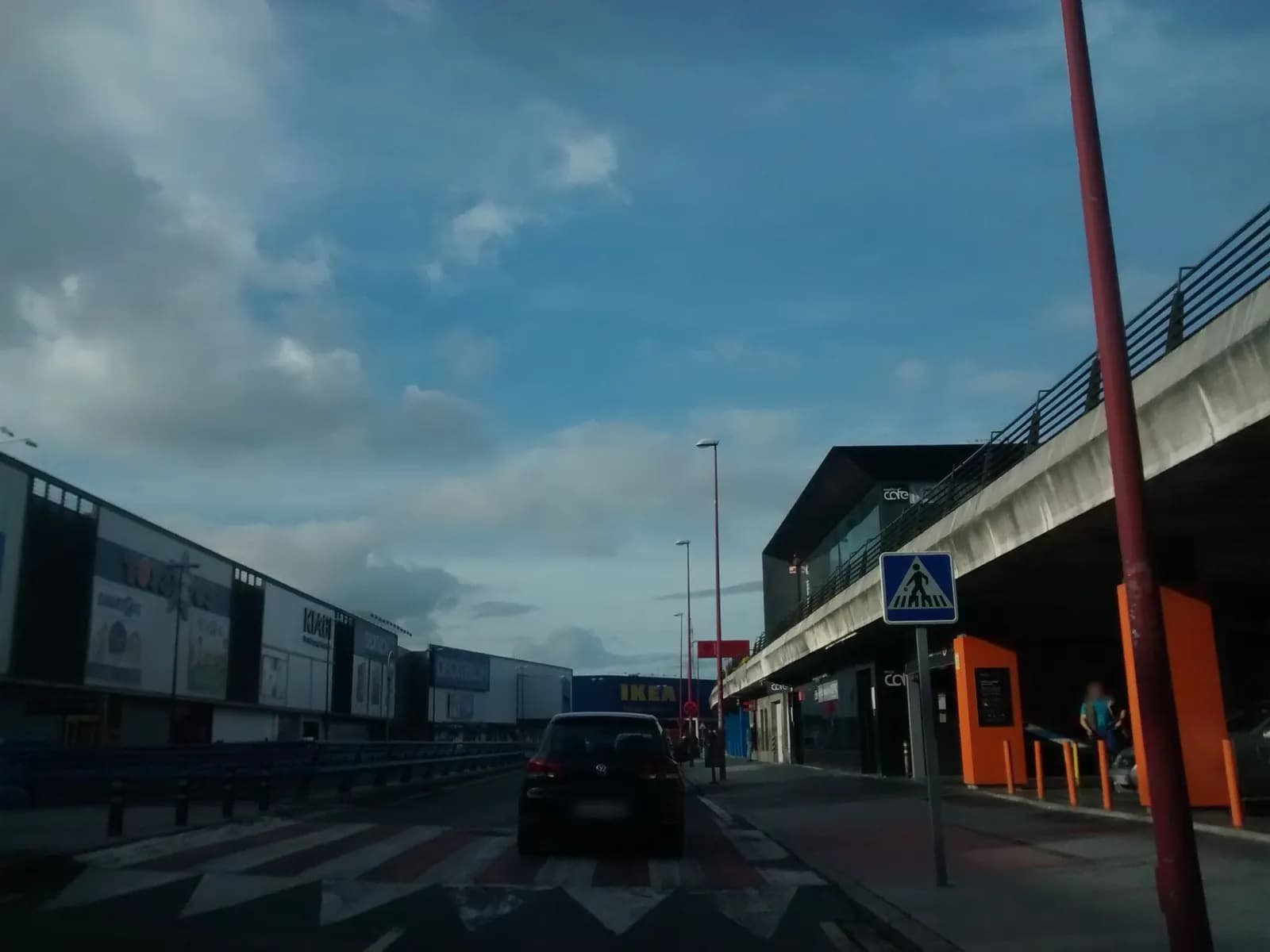 Aparcamiento gratuito en Avenida La Ribera en Barakaldo (Bizkaia)