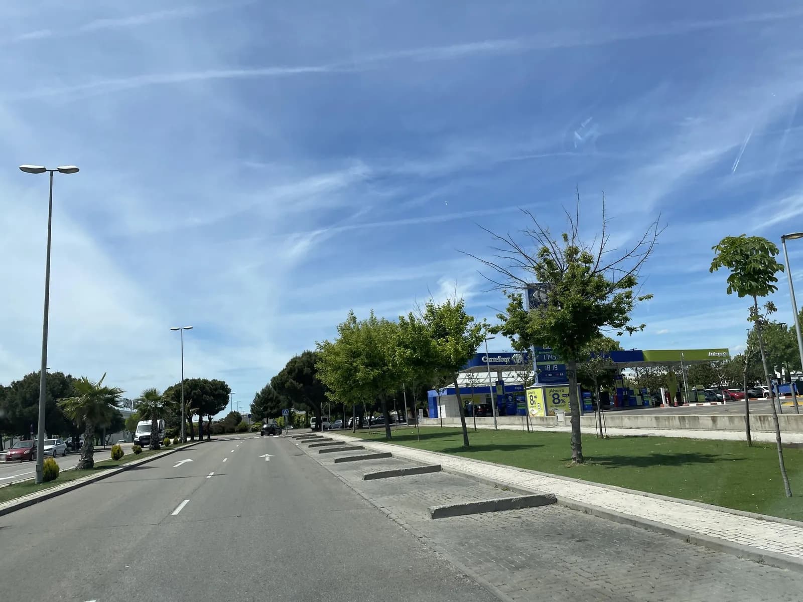 Aparcamiento gratuito en Avenida Río Guadalquivir en Pinto (Madrid)