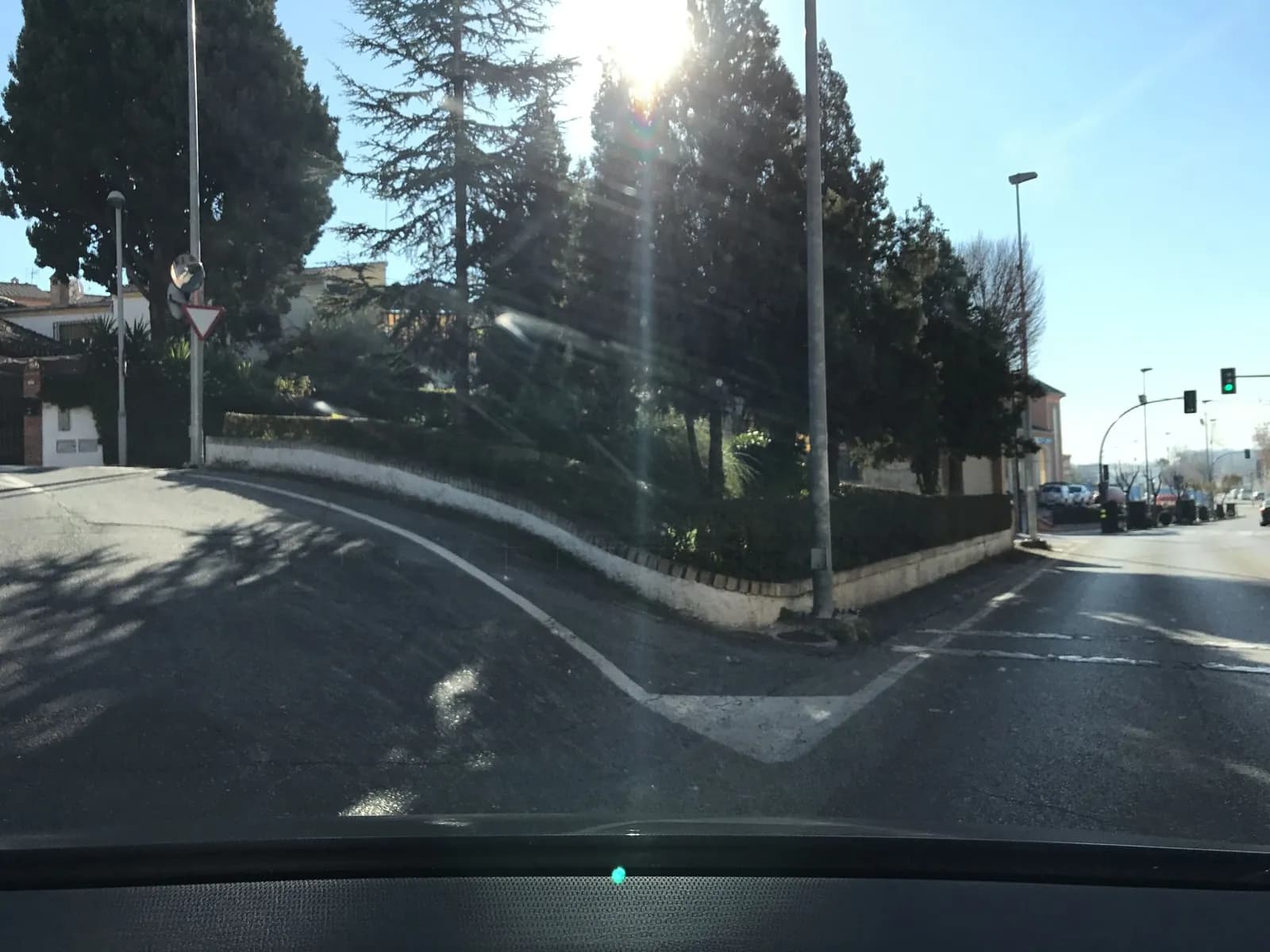 Aparcamiento gratuito en Avenida Santo Cristo en Pulianas (Granada)