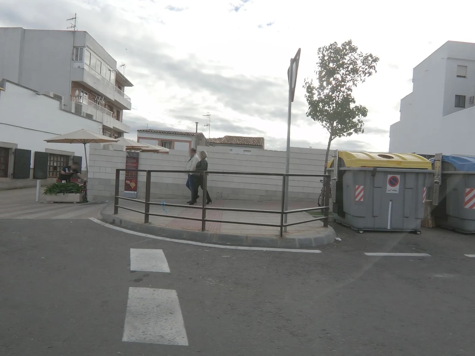 Aparcamiento gratuito en Avenida Sierra de Gata en Coria (Cáceres)