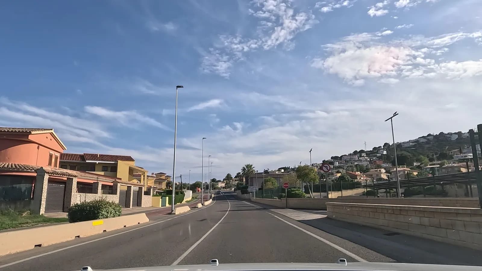 Aparcamiento gratuito en Avinguda Camí d'Enmig en Peníscola/Peñíscola (Castellón)