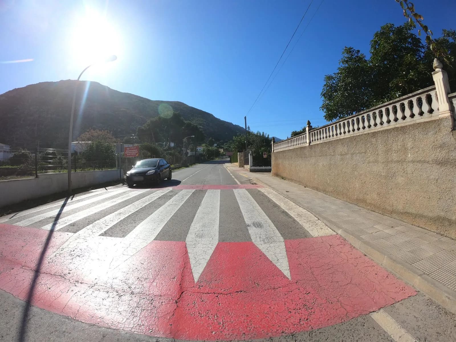 Aparcamiento gratuito en Avinguda d'Augusto Villalonga en Pedreguer (Alicante)