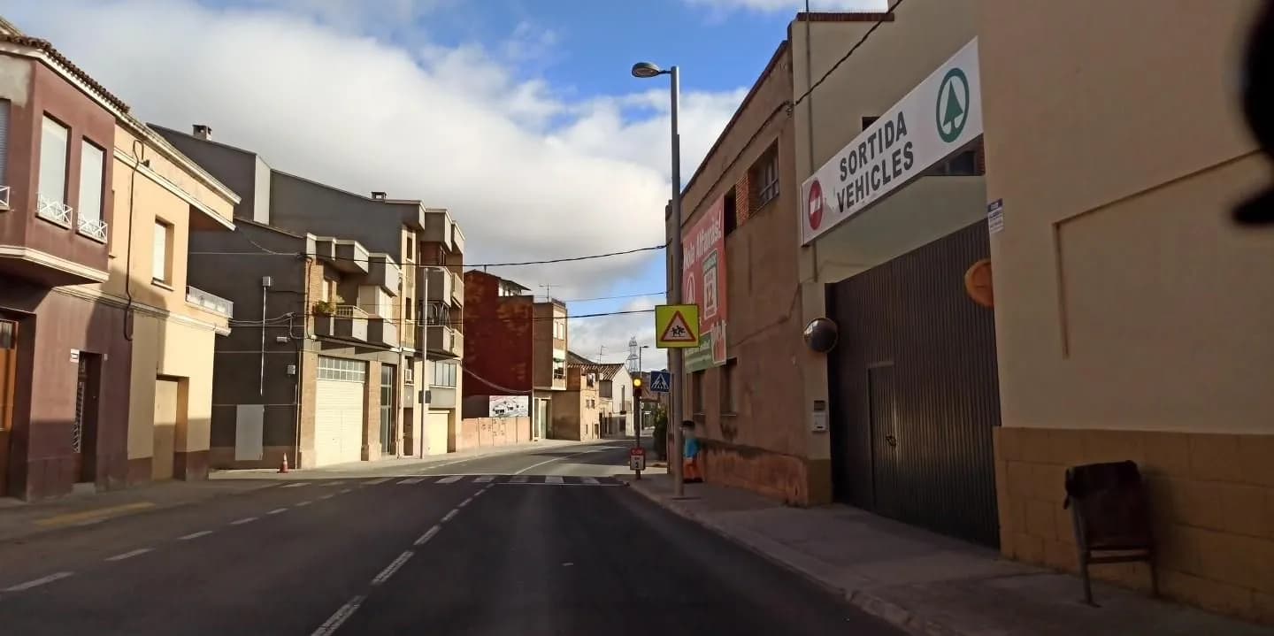 Aparcamiento gratuito en Avinguda de Balmes en Alfarràs (Lleida)