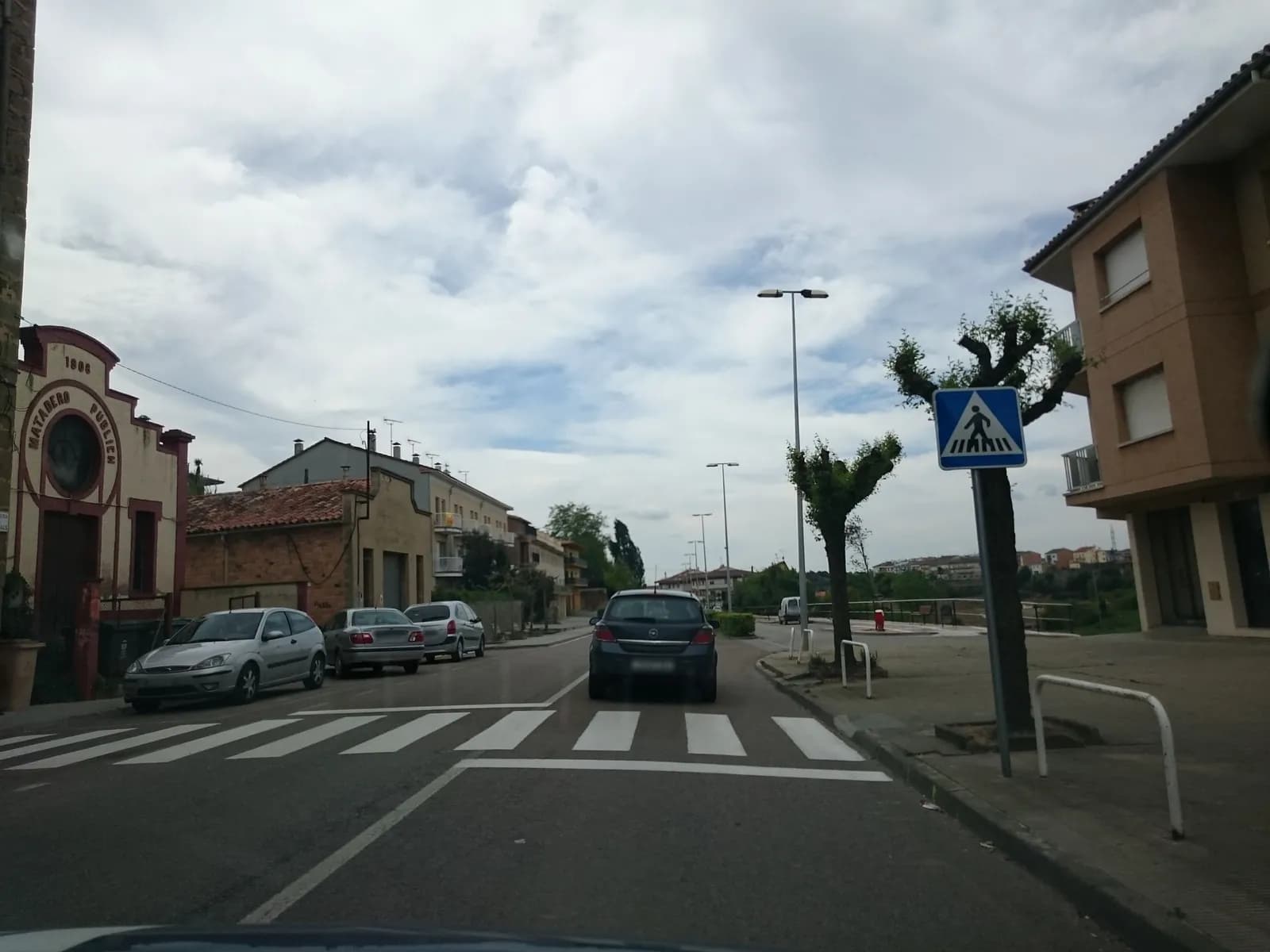 Aparcamiento gratuito en Avinguda de Pau Casals en Prats de Lluçanès (Barcelona)