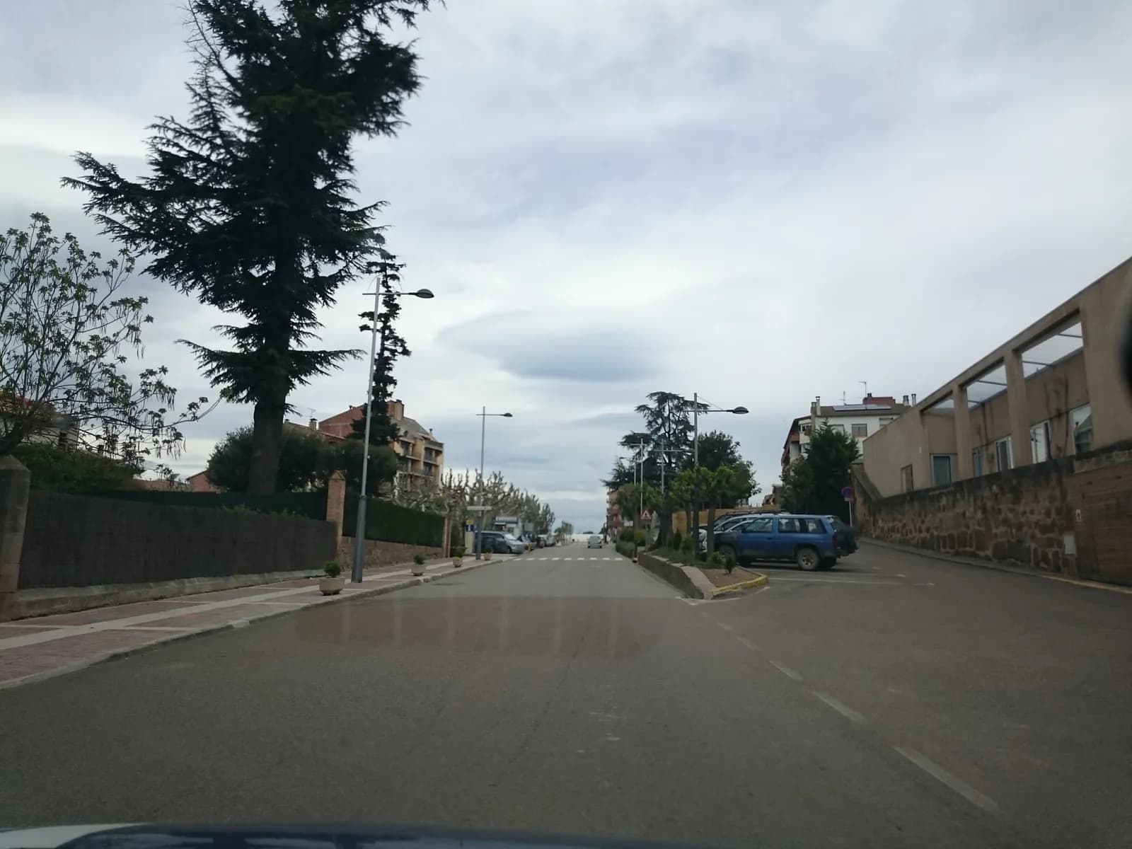 Aparcamiento gratuito en Avinguda de Pau Casals en Prats de Lluçanès (Barcelona)