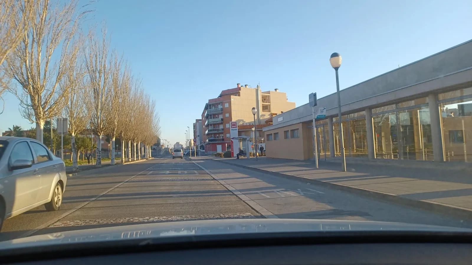 Aparcamiento gratuito en Avinguda de Santa Bàrbara en Amposta (Tarragona)