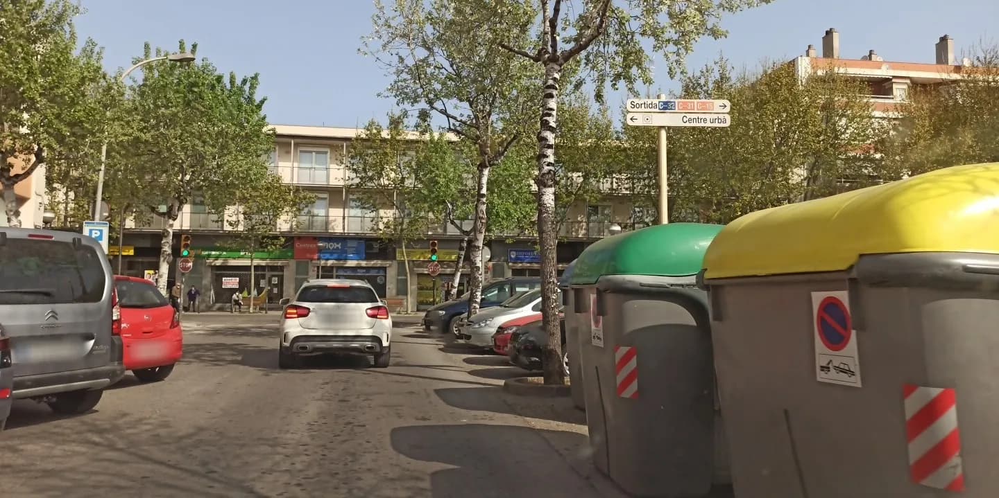 Parking gratis en Vilanova i la Geltrú (1 plaza, av. Ferrocarril) en Vilanova i la Geltrú (Barcelona)
