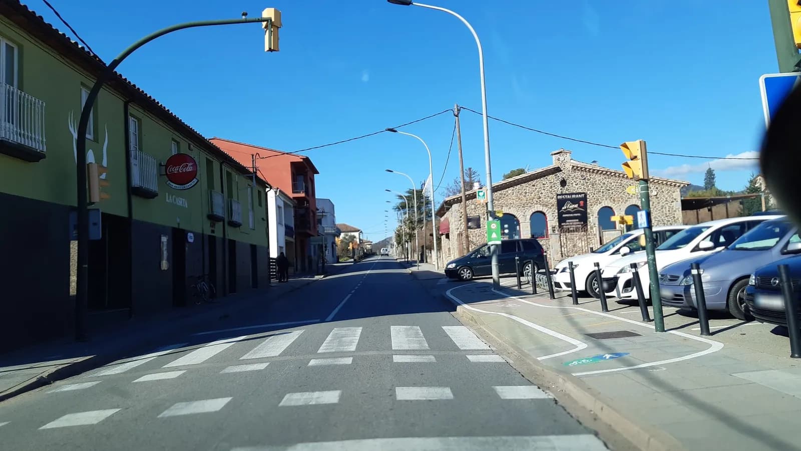 Aparcamiento gratuito en Avinguda Secretari Narcís Arnau en Les Planes d'Hostoles (Girona)