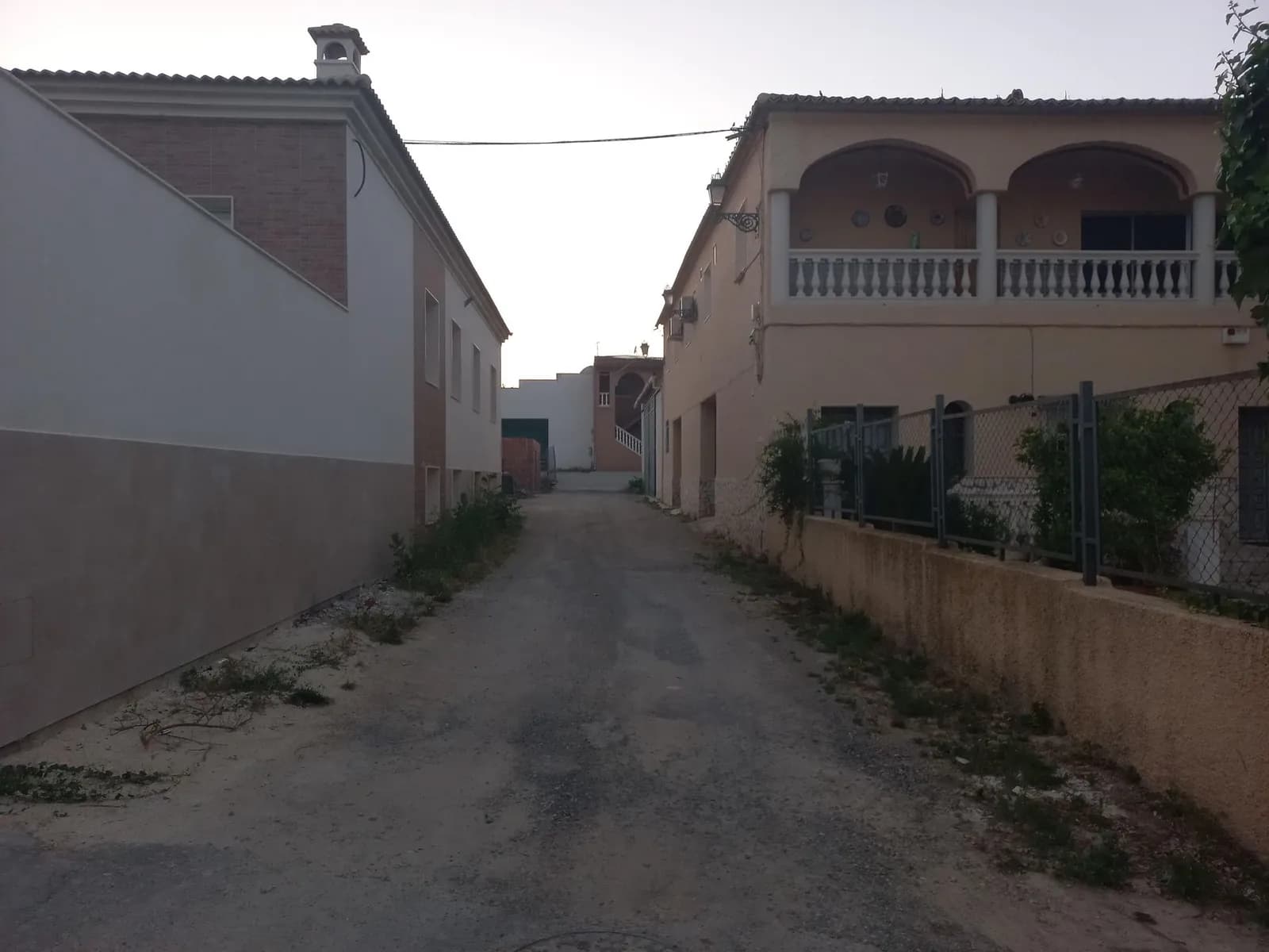 Aparcamiento gratuito en Calle Arrecife en Encinas Reales (Córdoba)