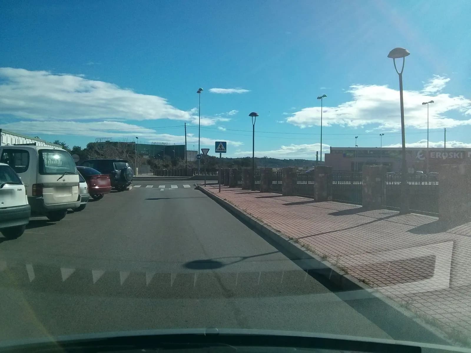 Aparcamiento gratuito en Calle Belcaire en Vall d'Uixó (la) (Castellón)