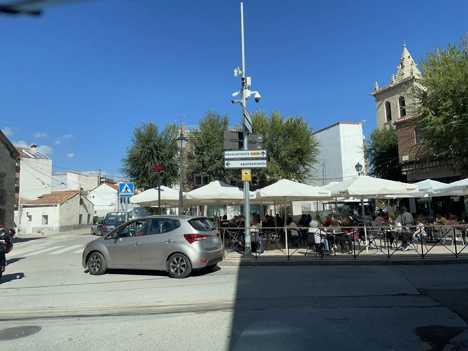 Aparcamiento gratuito en Calle Carretas en Guadalix de la Sierra (Madrid)