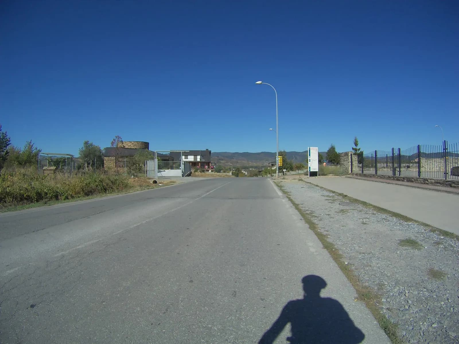 Aparcamiento gratuito en Calle Cimadevilla en Cacabelos (León)