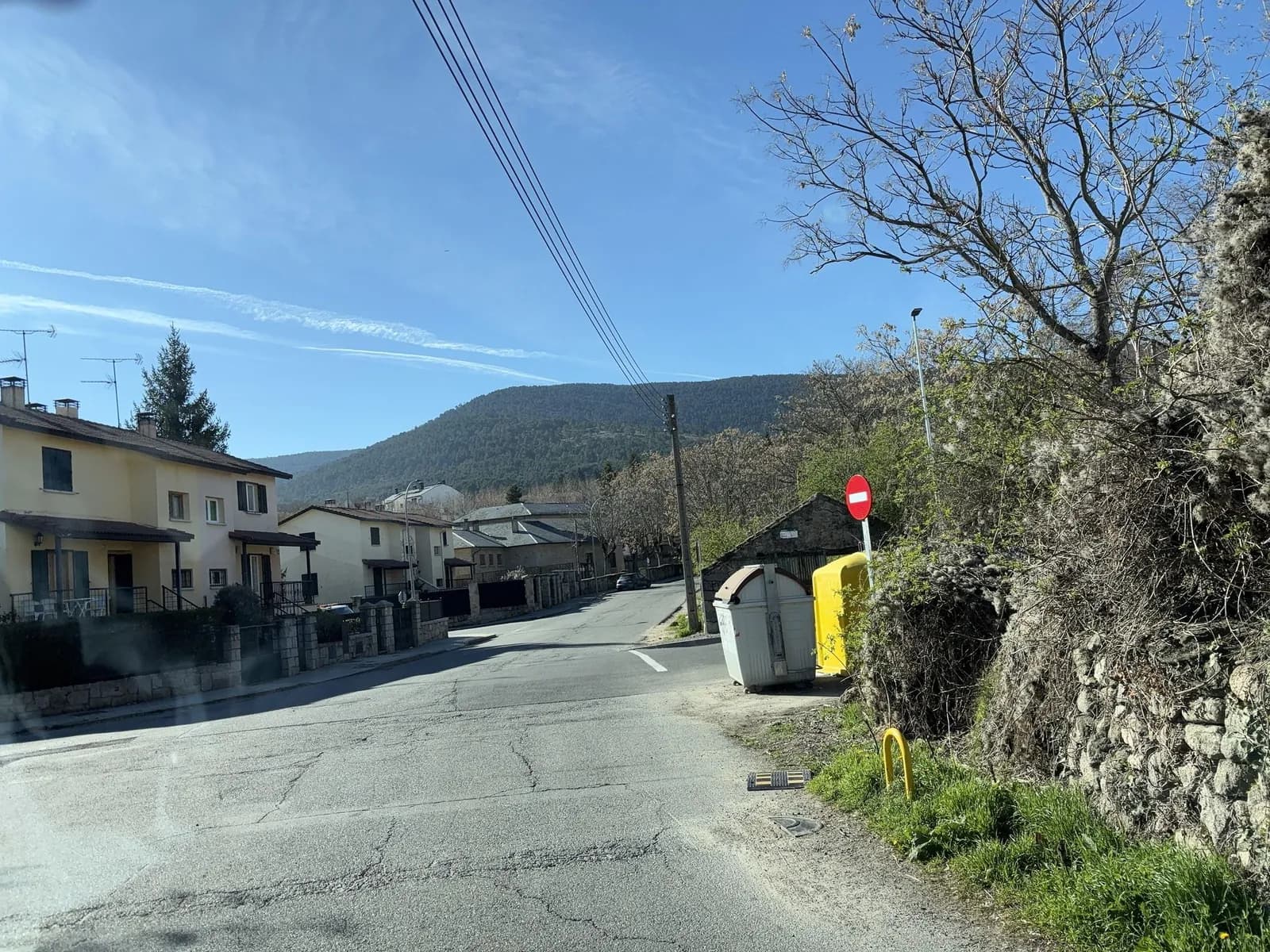 Aparcamiento gratuito en Calle Colegio en Espinar (El) (Segovia)