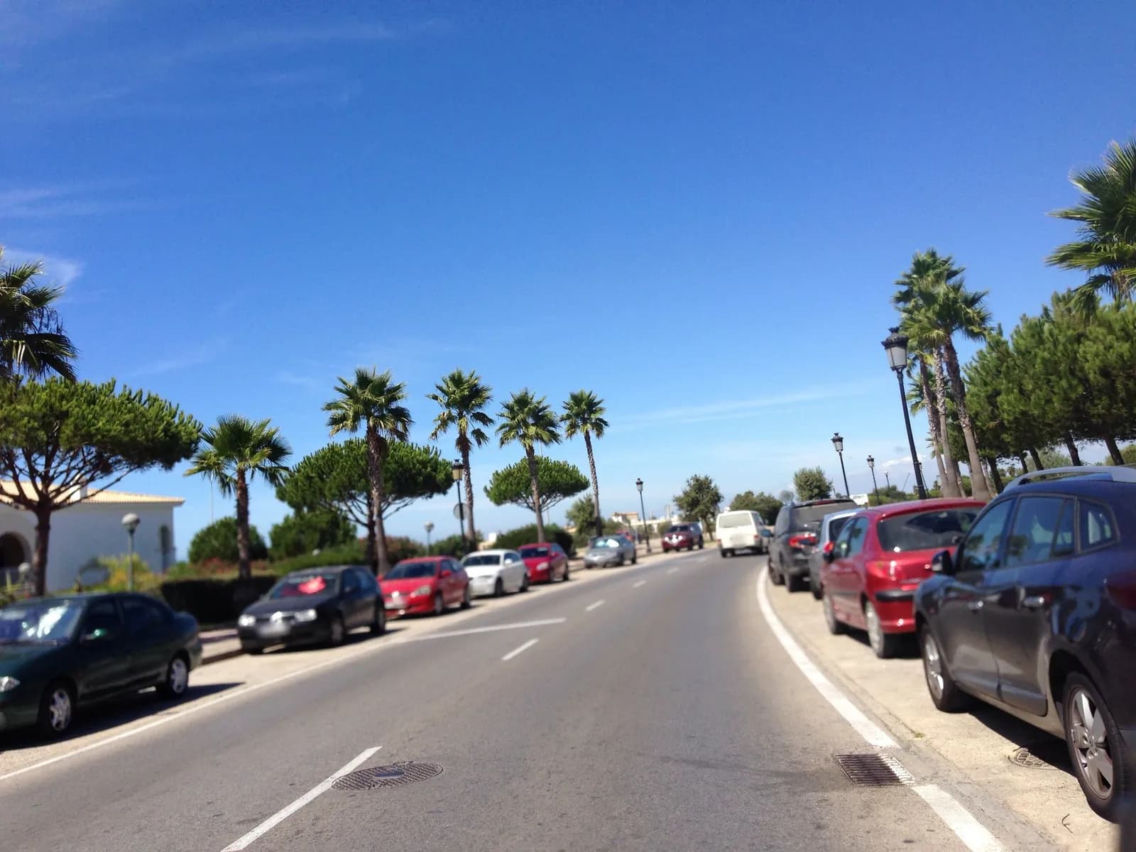 Aparcamiento gratuito en Calle Constantino en Chiclana de la Frontera (Cádiz)