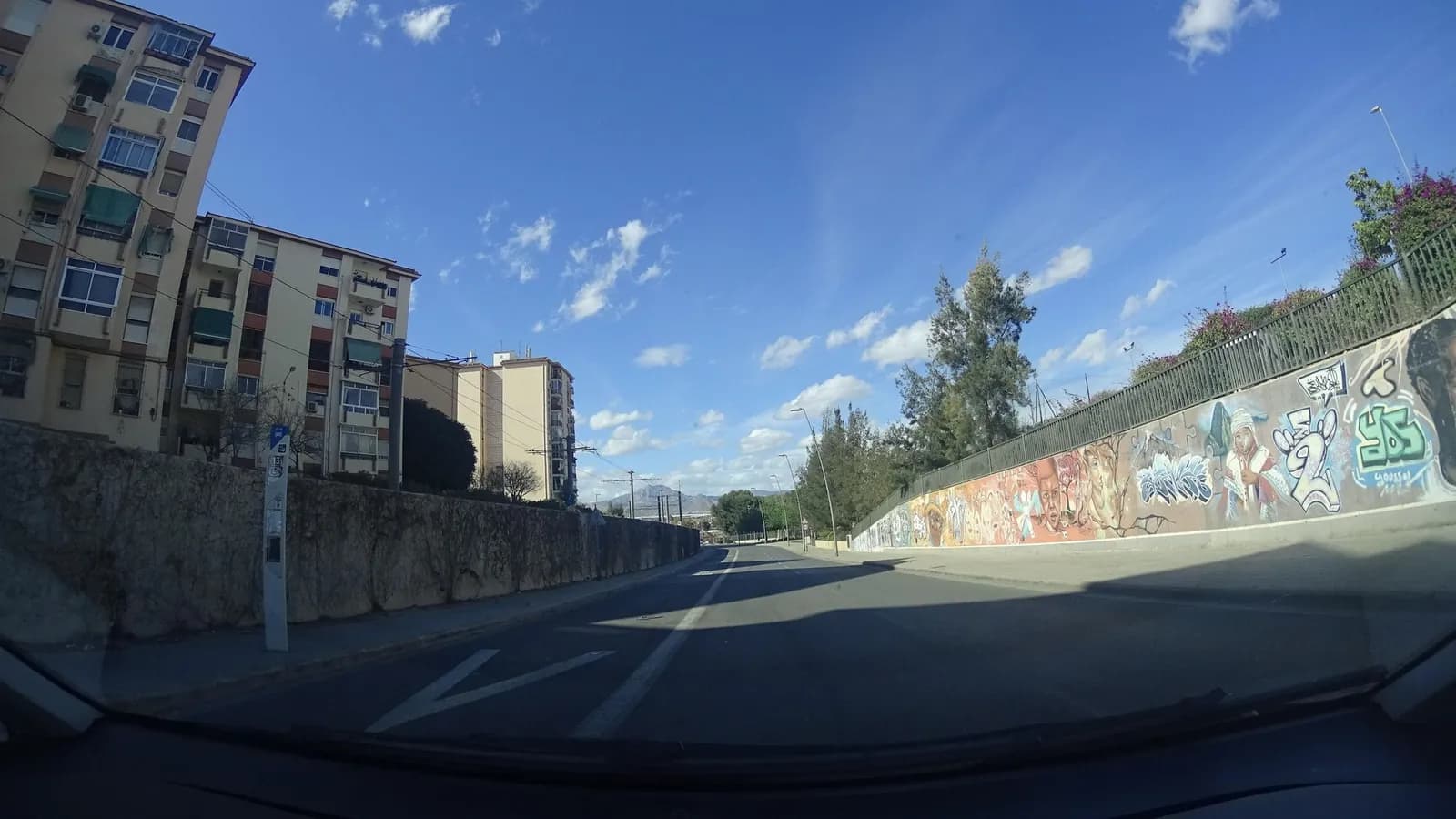 Aparcamiento gratuito en Calle Cuarzo en Alicante/Alacant (Alicante)