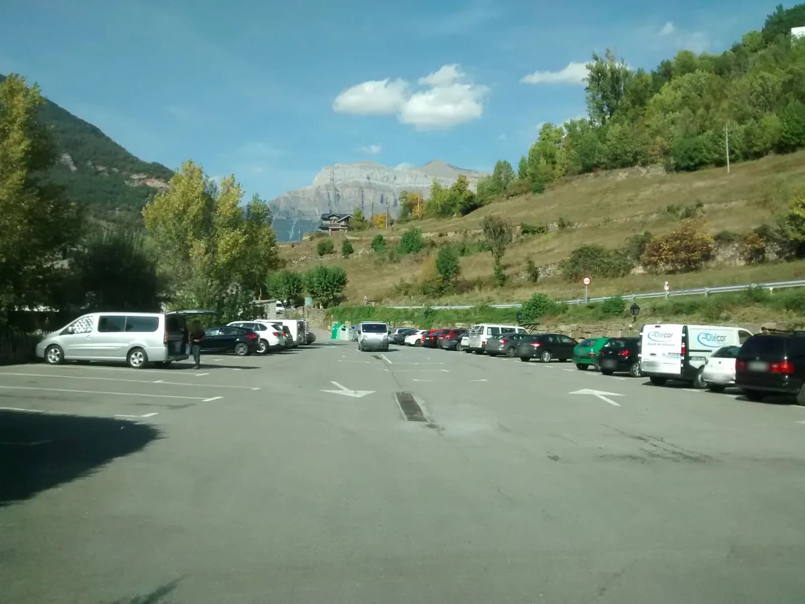 Aparcamiento gratuito en Calle d'o Cuatron en Broto (Huesca)