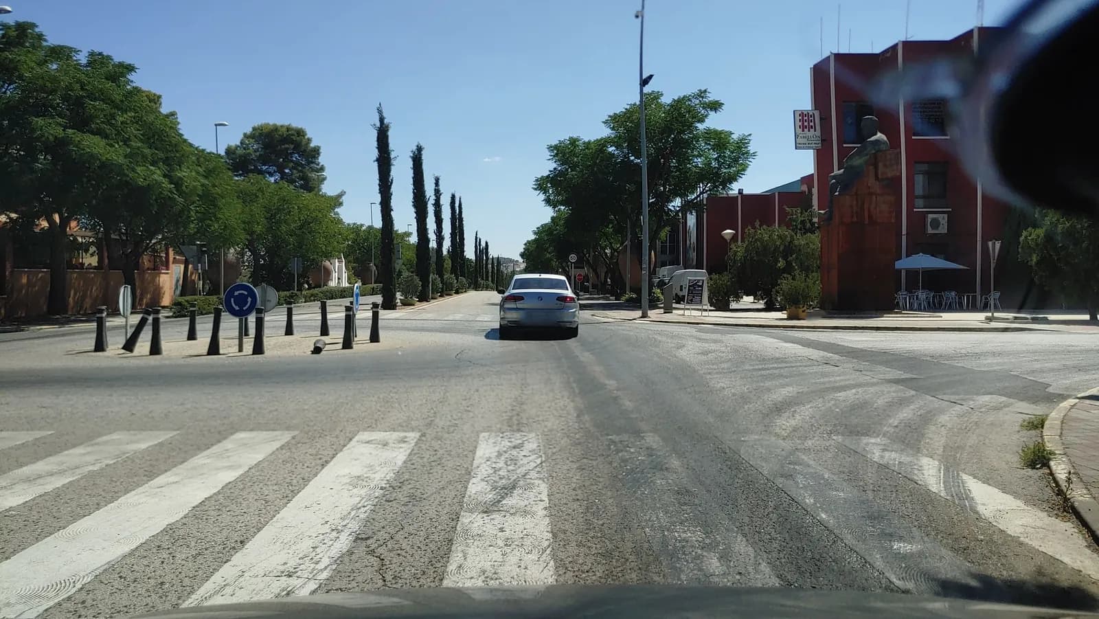 Aparcamiento gratuito en Calle de Bodegas Morenito en Valdepeñas (Ciudad Real)