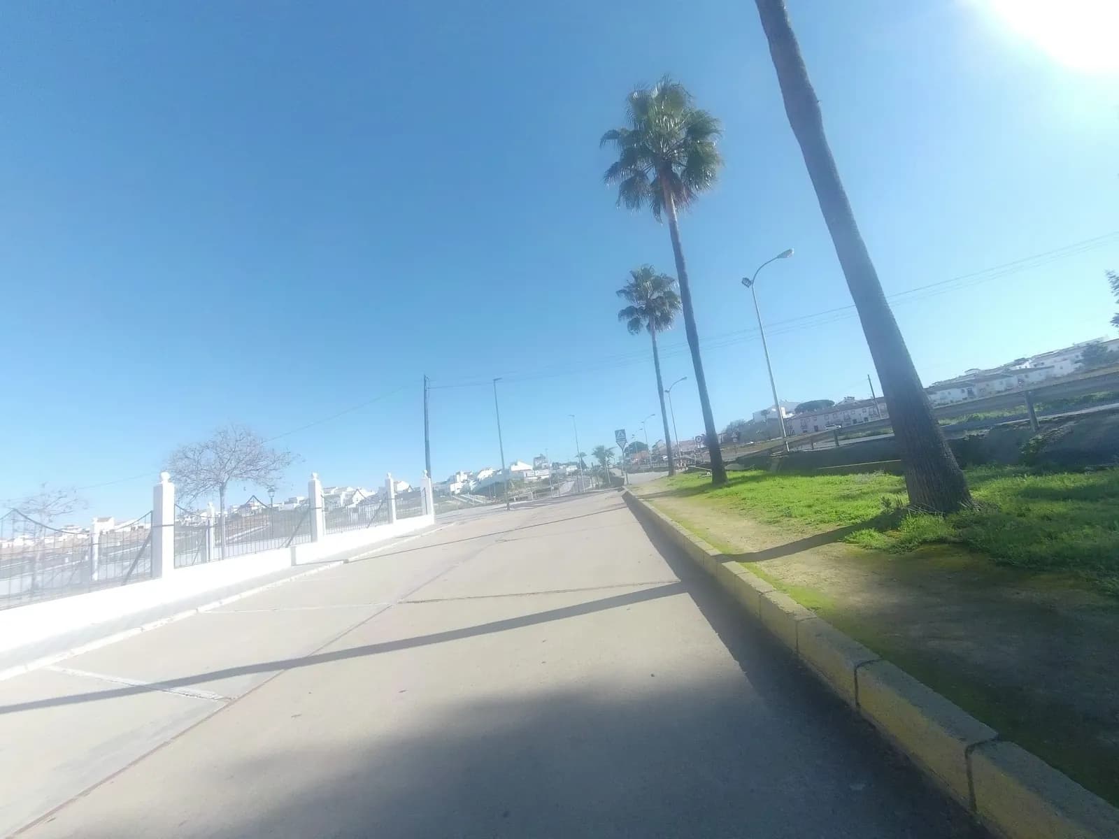 Aparcamiento gratuito en Calle de Grecia en Palos de la Frontera (Huelva)