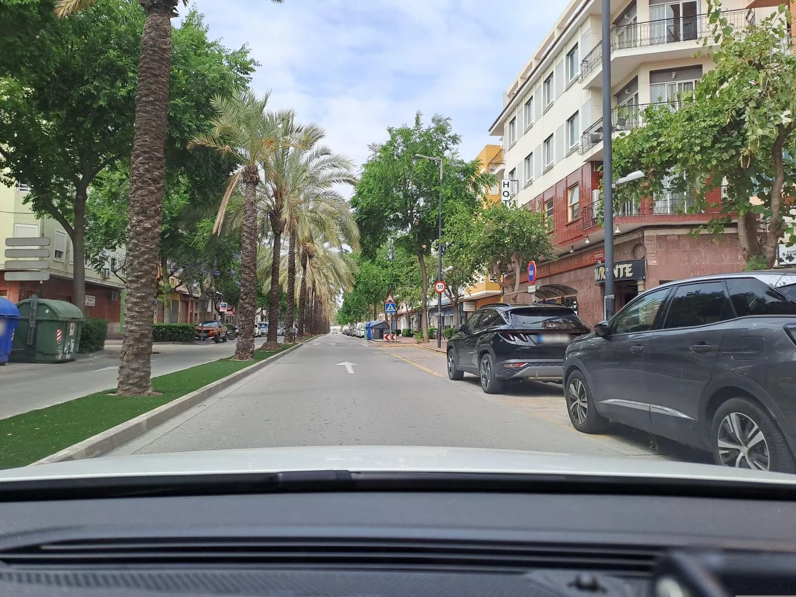 Aparcamiento gratuito en Calle de l'Estació en Sagunto/Sagunt (Valencia)