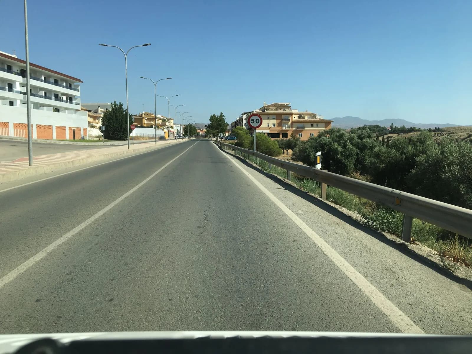 Aparcamiento gratuito en Calle de la Carretera en Huércal-Overa (Almería)