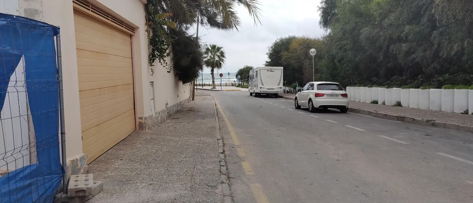 Aparcamiento gratuito en Calle de los Geranios en Torrevieja (Alicante)