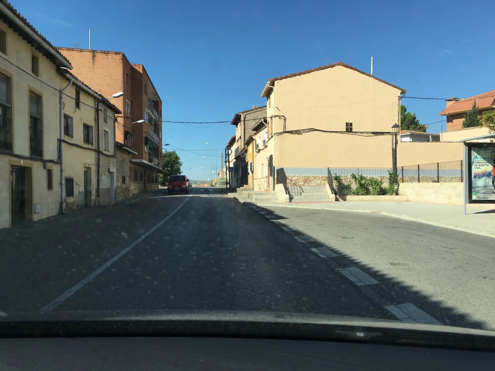 Aparcamiento gratuito en Calle de Santa Bárbara en Torrelaguna (Madrid)