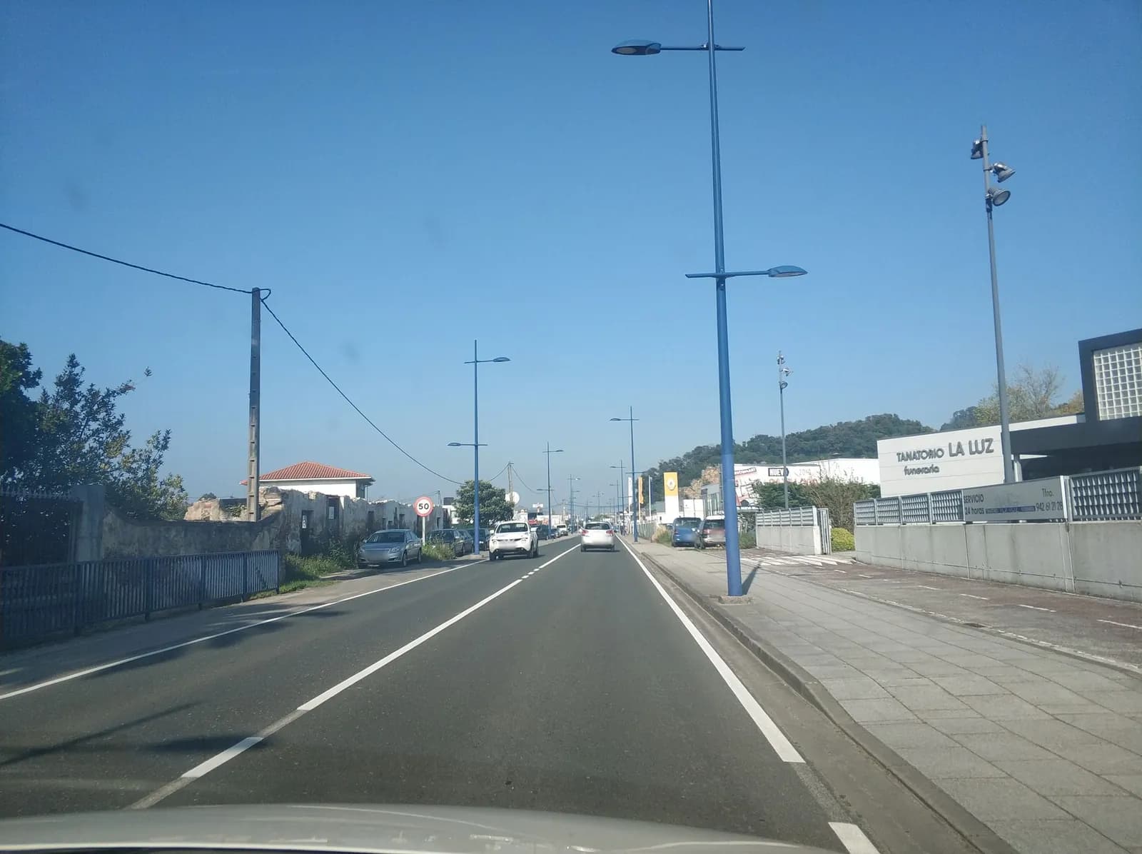 Aparcamiento gratuito en Calle de Wenceslao López Albo en Colindres (Cantabria)