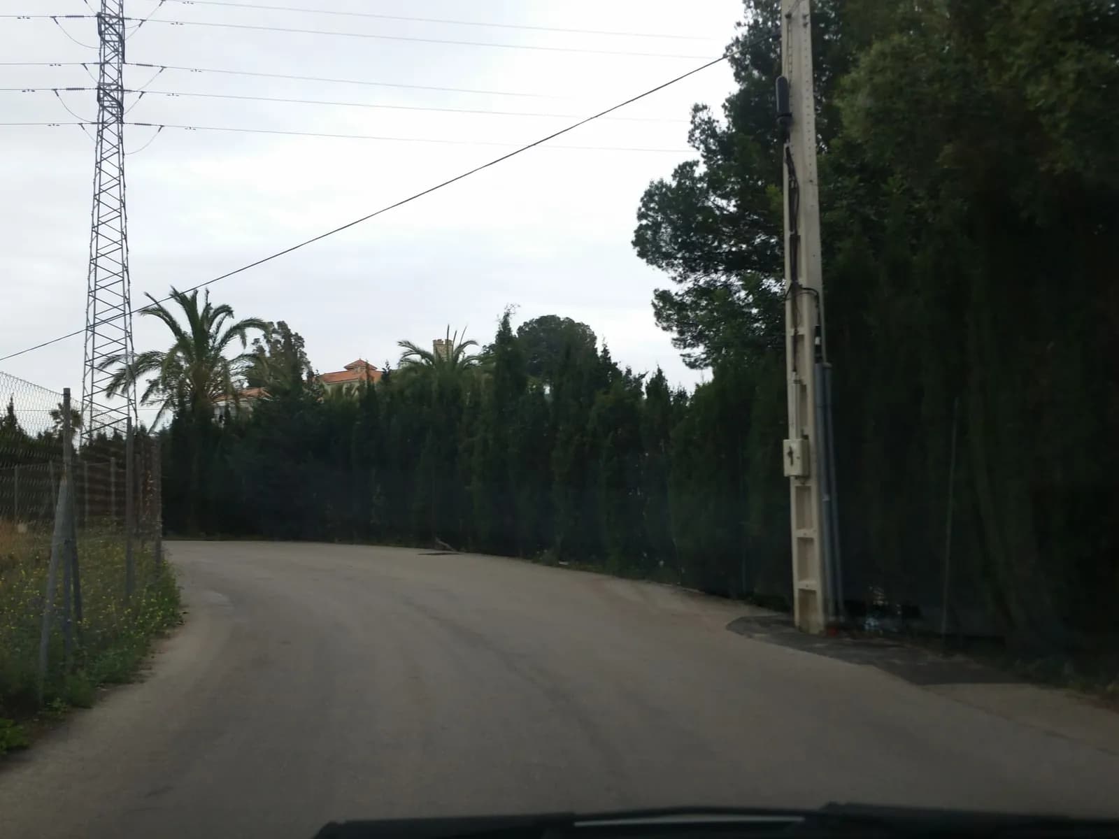 Aparcamiento gratuito en Calle el Lirio en Mijas (Málaga)