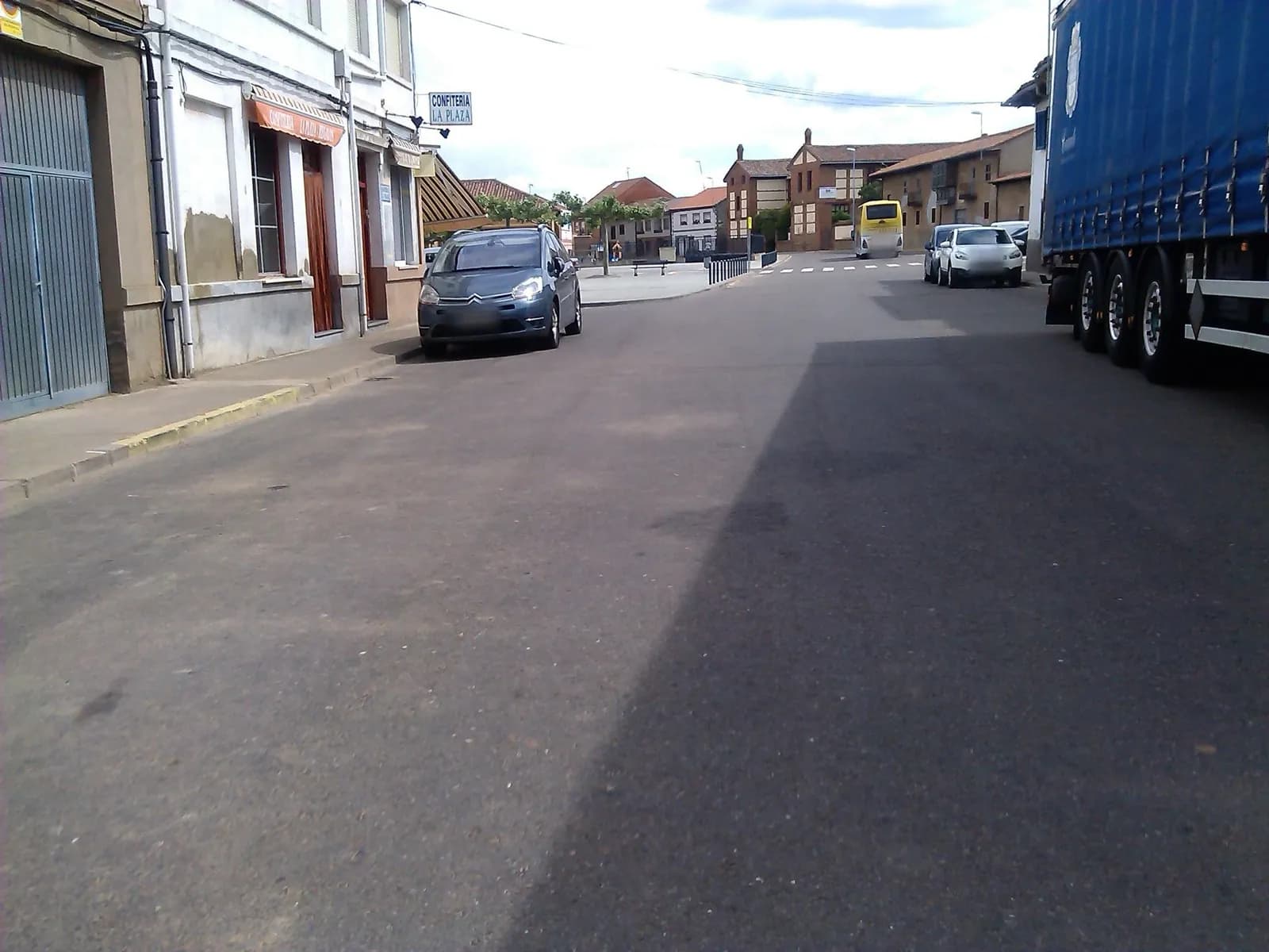Aparcamiento gratuito en Calle Felicísimo Glez. Del Campillo en Hospital de Órbigo (León)