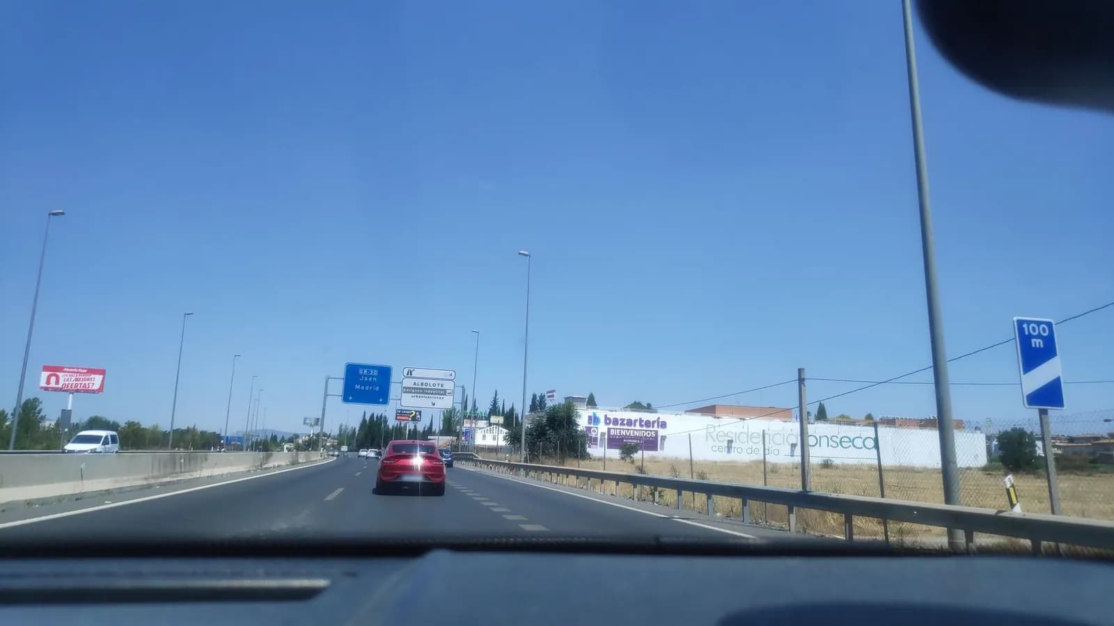 Aparcamiento gratuito en Calle Lanjarón en Peligros (Granada)