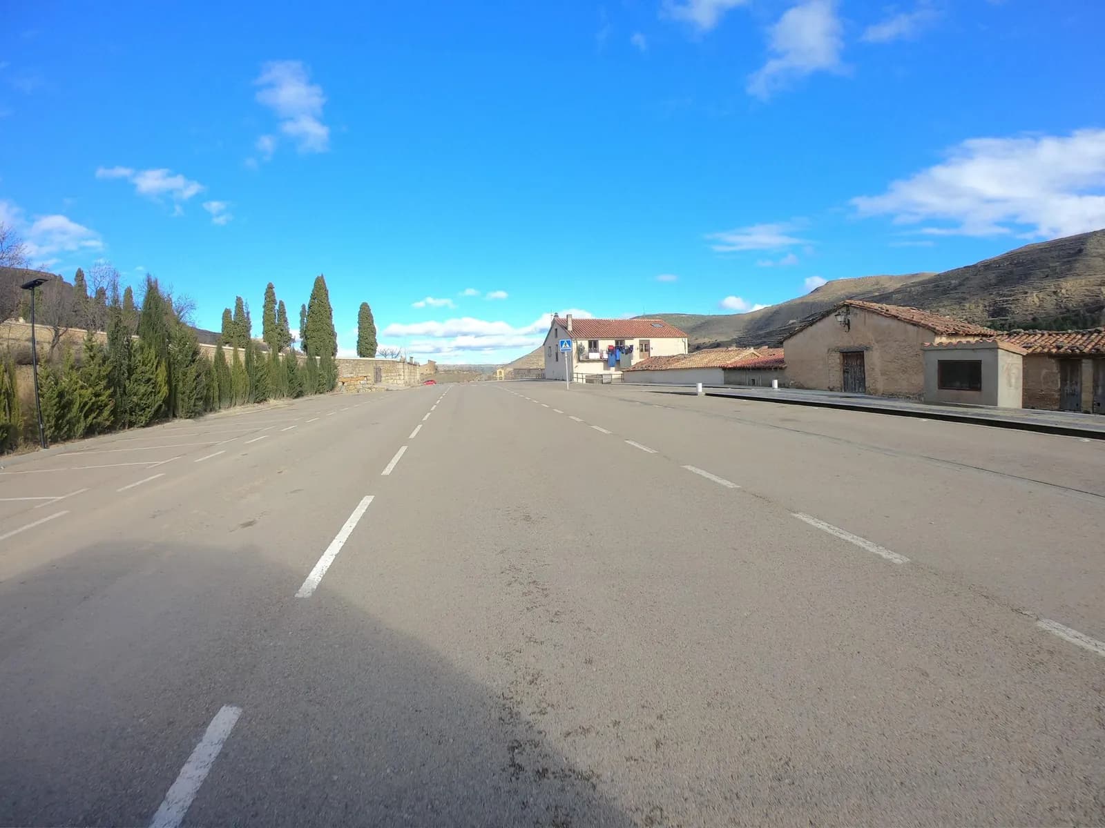 Aparcamiento gratuito en Calle Las Eras en Mirambel (Teruel)