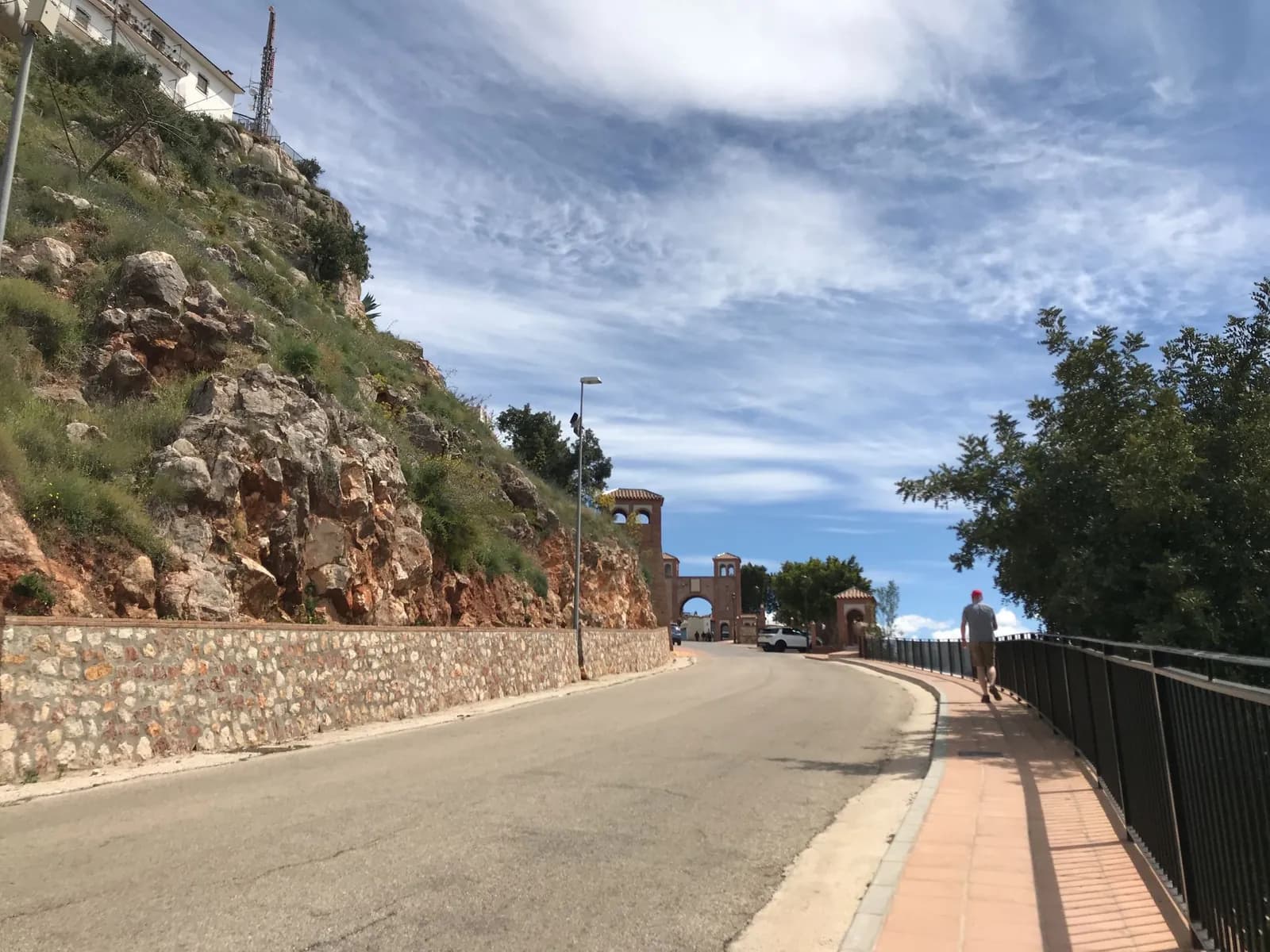 Aparcamiento gratuito en Calle Levante en Comares (Málaga)