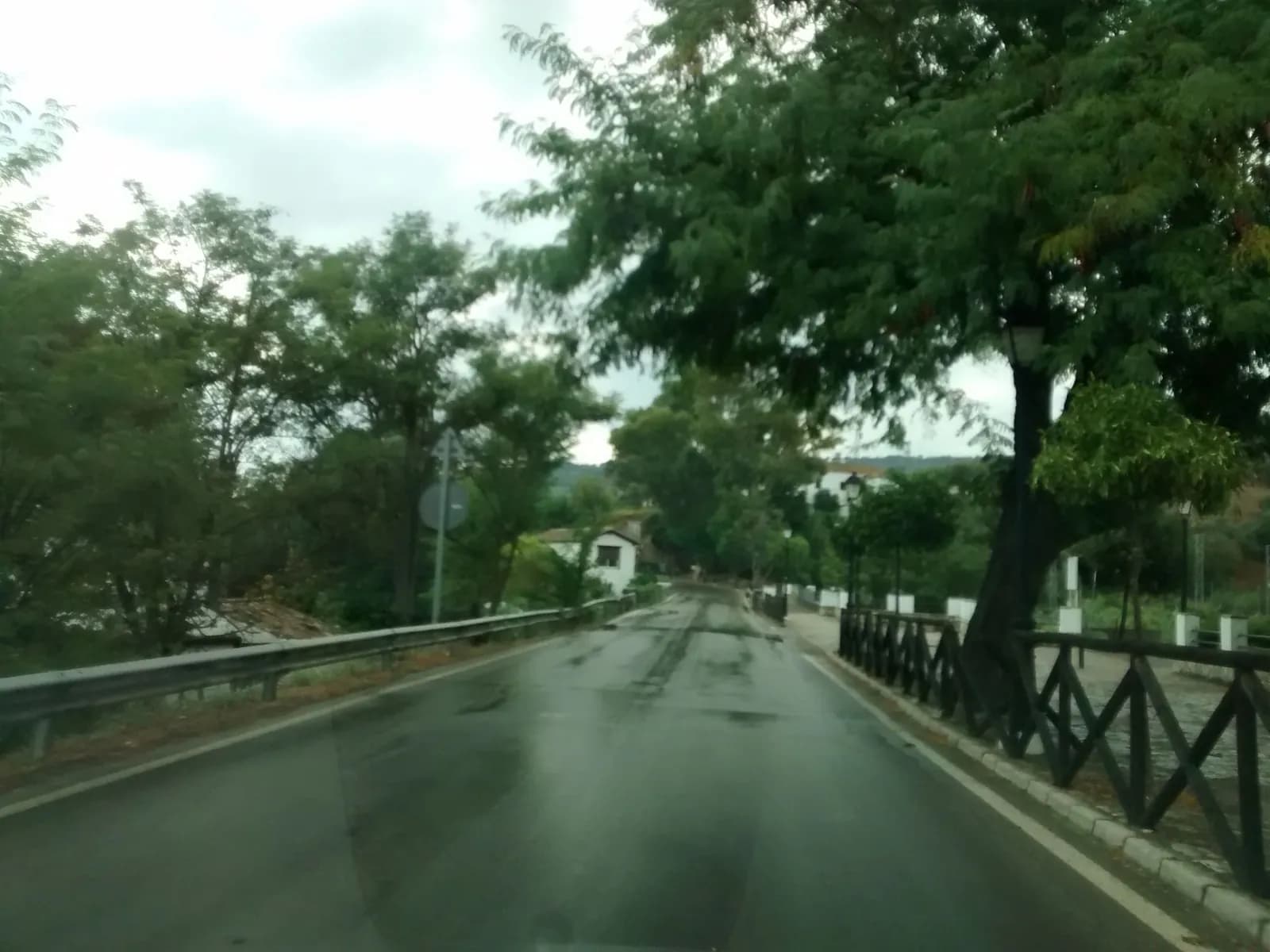 Aparcamiento gratuito en Calle Los Membrillos en El Bosque (Cádiz)