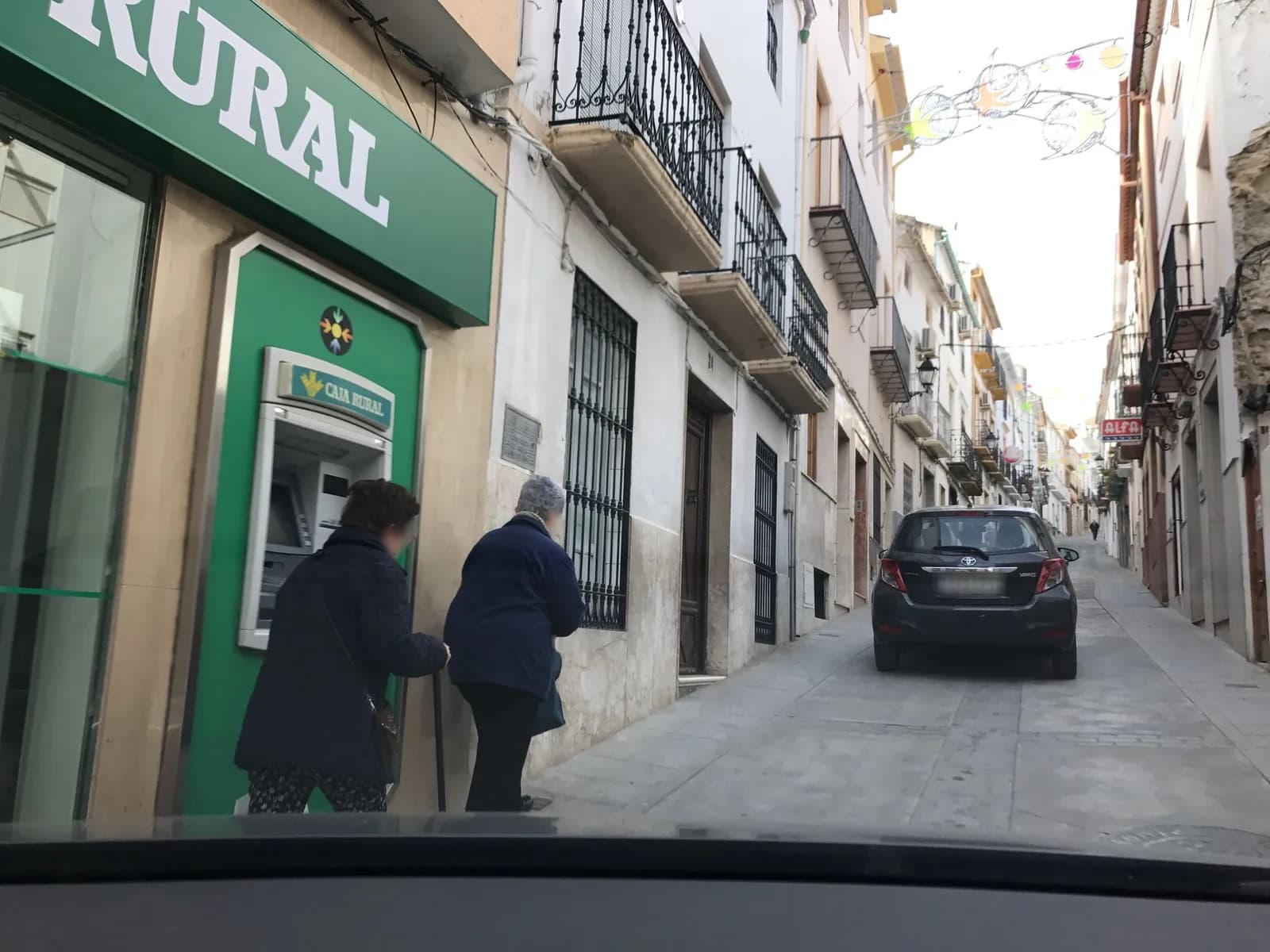 Aparcamiento gratuito en Calle Obispo Rosales en Iznájar (Córdoba)