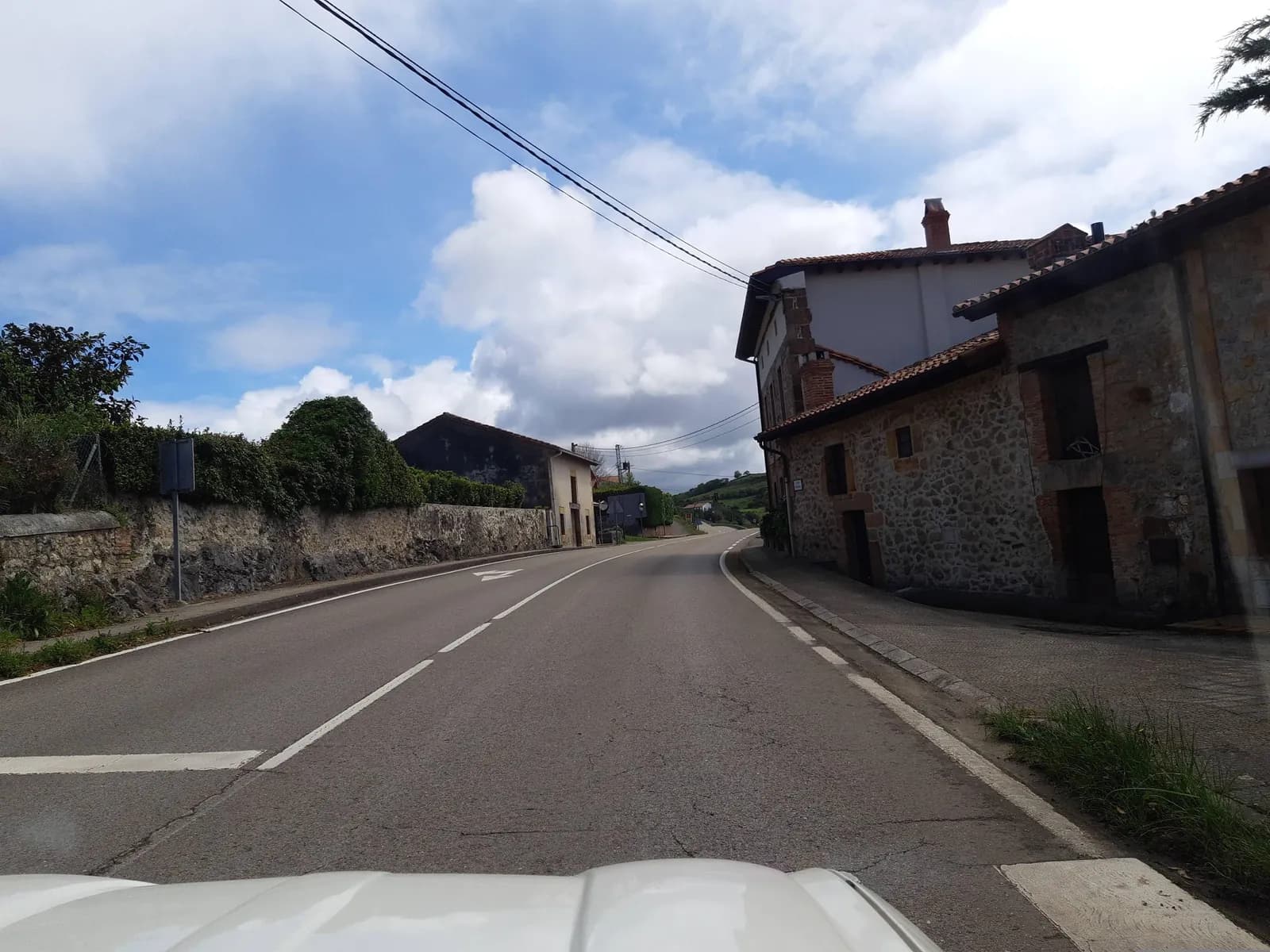 Aparcamiento gratuito en Calle Peñalva en Ruiloba (Cantabria)