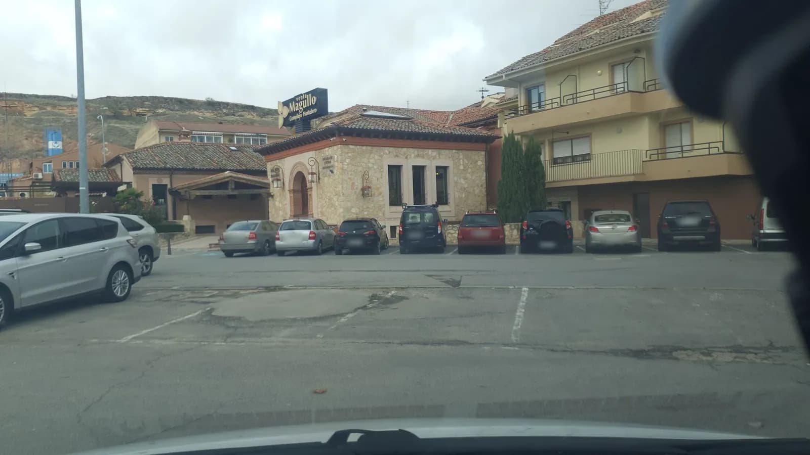Aparcamiento gratuito en Calle Rafael de las Heras en La Lastrilla (Segovia)
