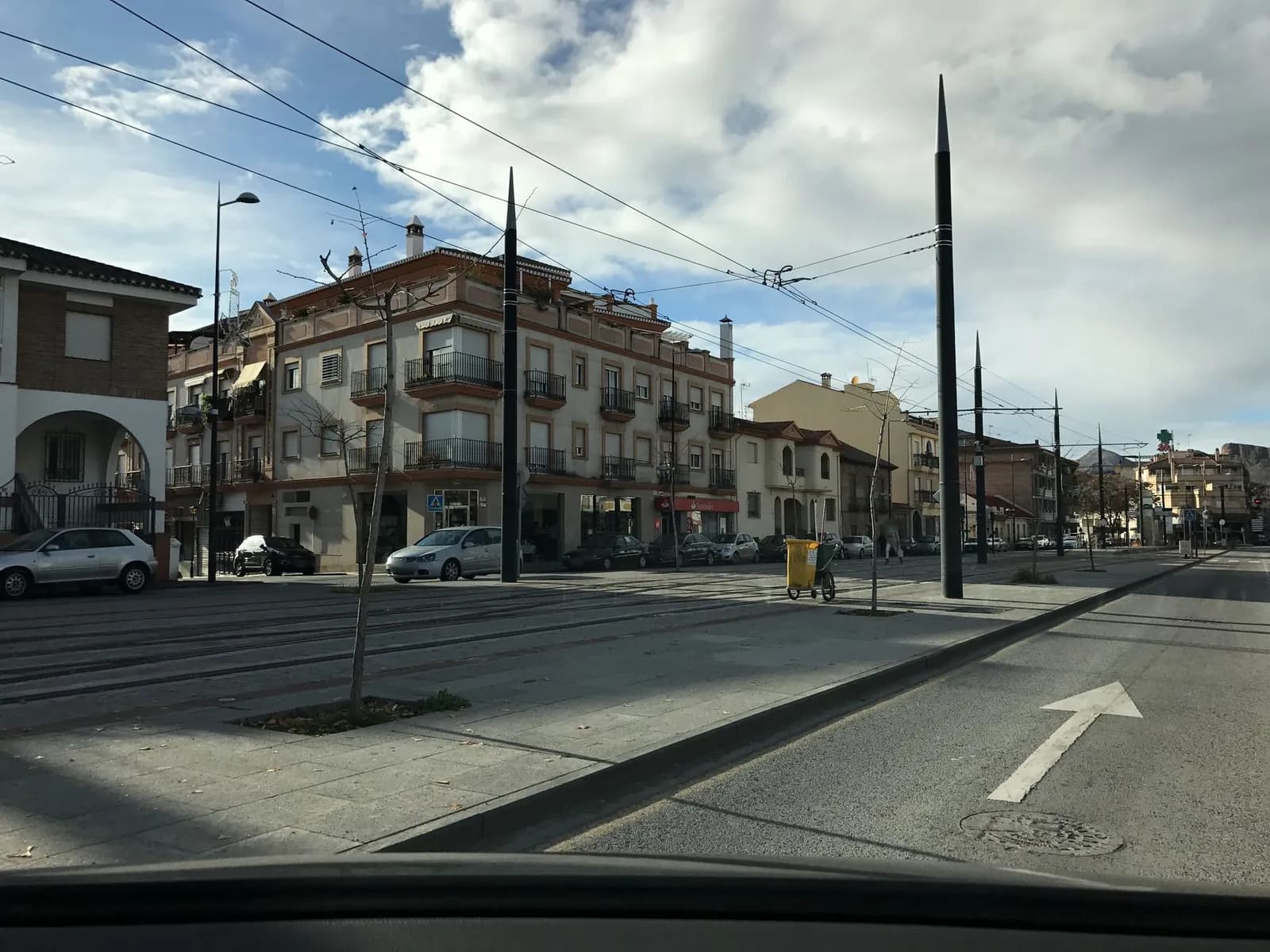 Aparcamiento gratuito en Calle Vílchez Camarero en Albolote (Granada)