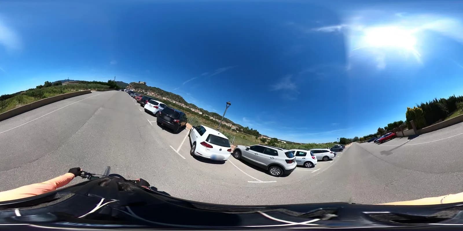 Aparcamiento gratuito en Camí de les Illetes en Miravet (Tarragona)