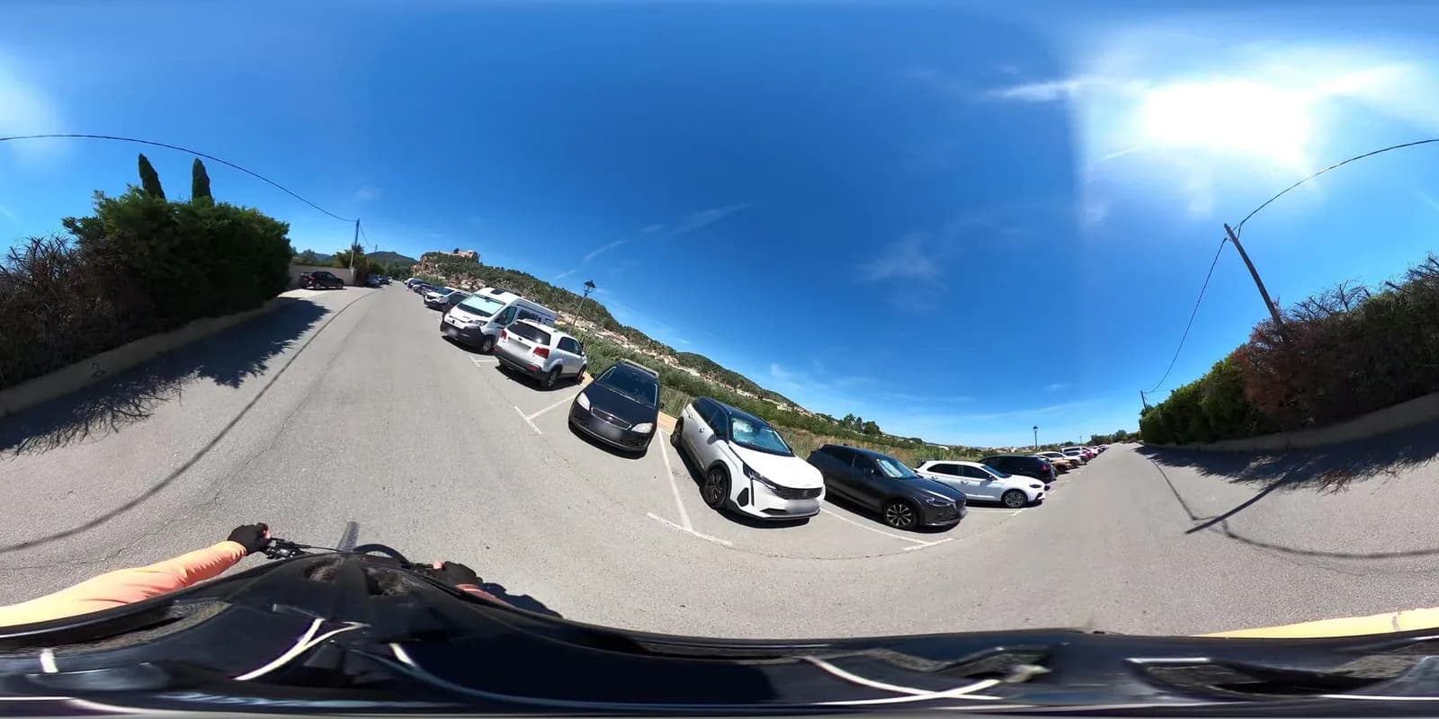 Aparcamiento gratuito en Camí de les Illetes en Miravet (Tarragona)