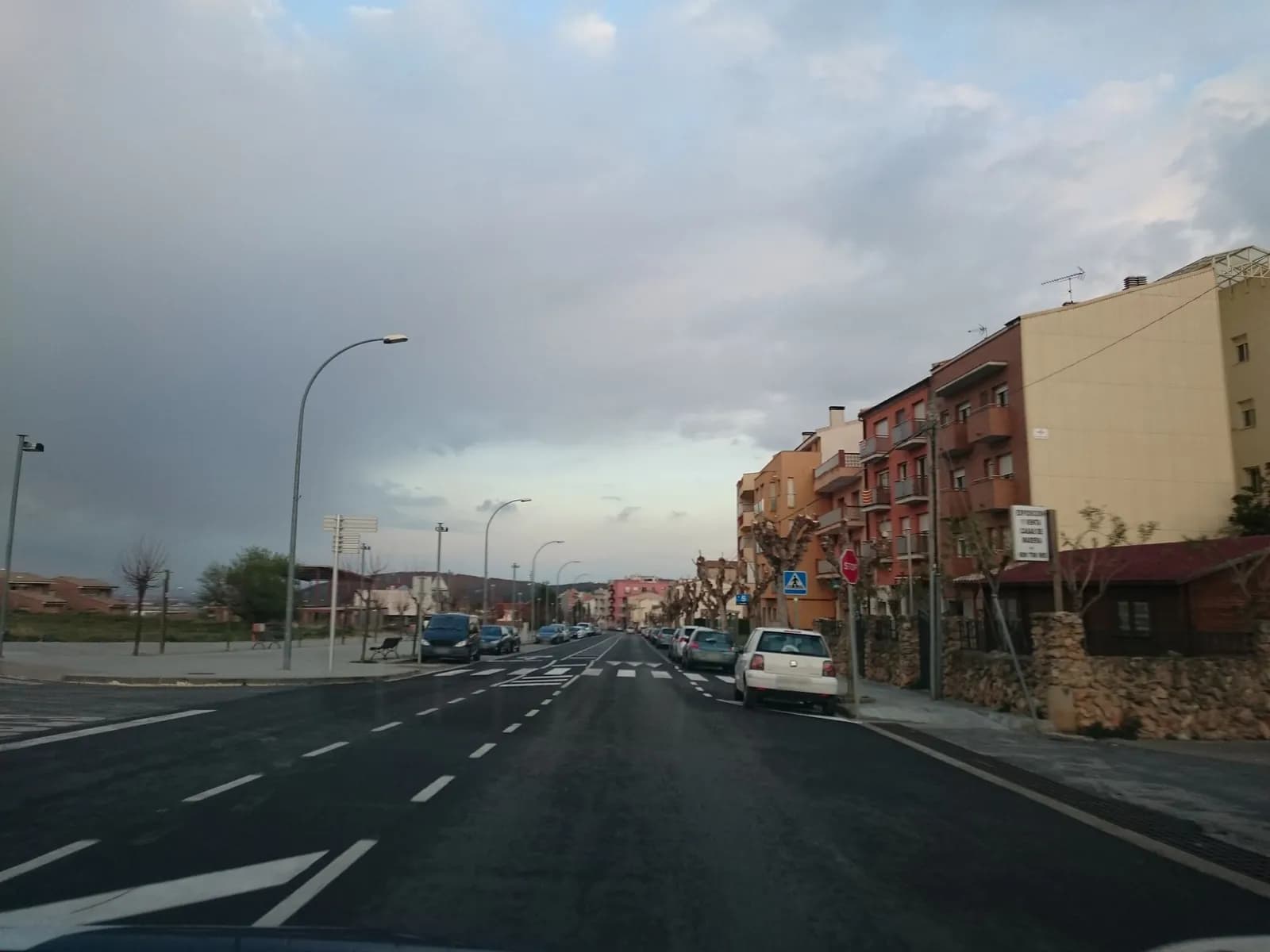 Aparcamiento gratuito en Carrer Antoni Gaudí en Torrelles de Foix (Barcelona)