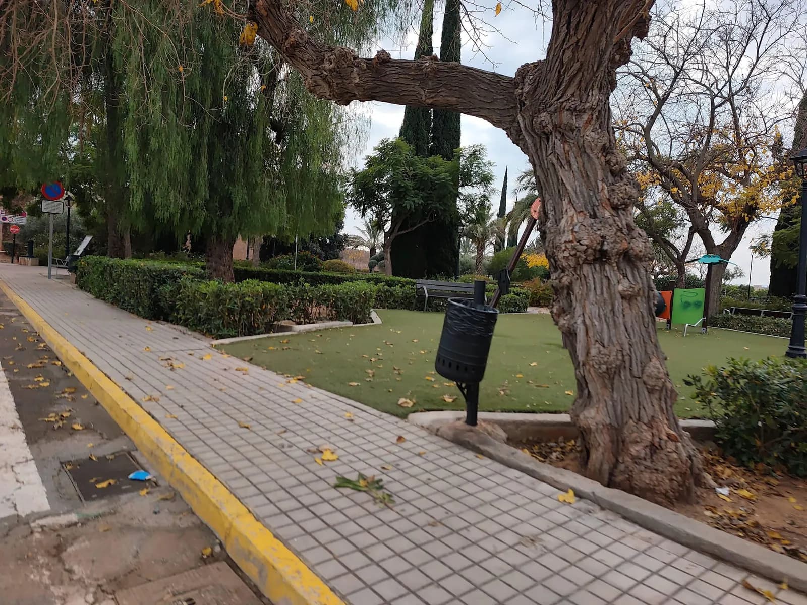 Aparcamiento gratuito en Carrer d'Extramurs en Nules (Castellón)