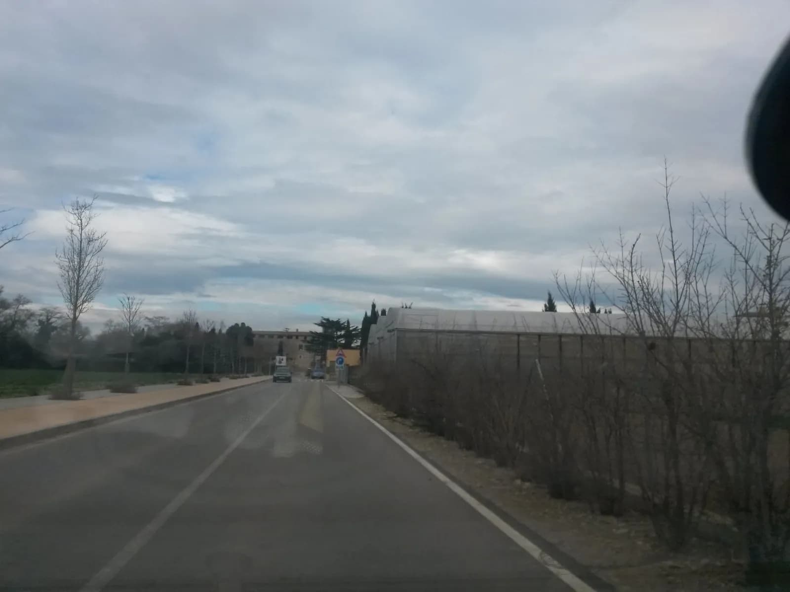 Aparcamiento gratuito en Carrer de l'Abat Hortolà en Vilabertran (Girona)