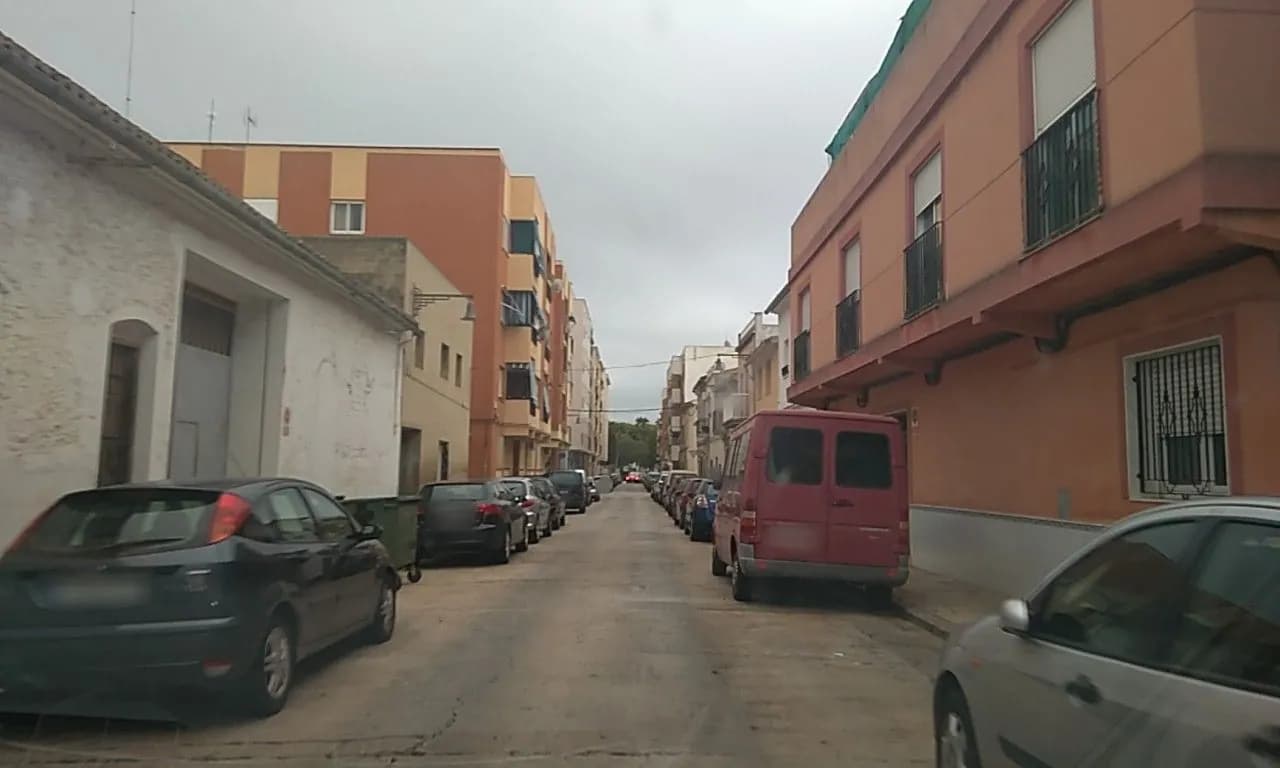 Aparcamiento gratuito en Carrer de l'Estació en l'Alcúdia (Valencia)