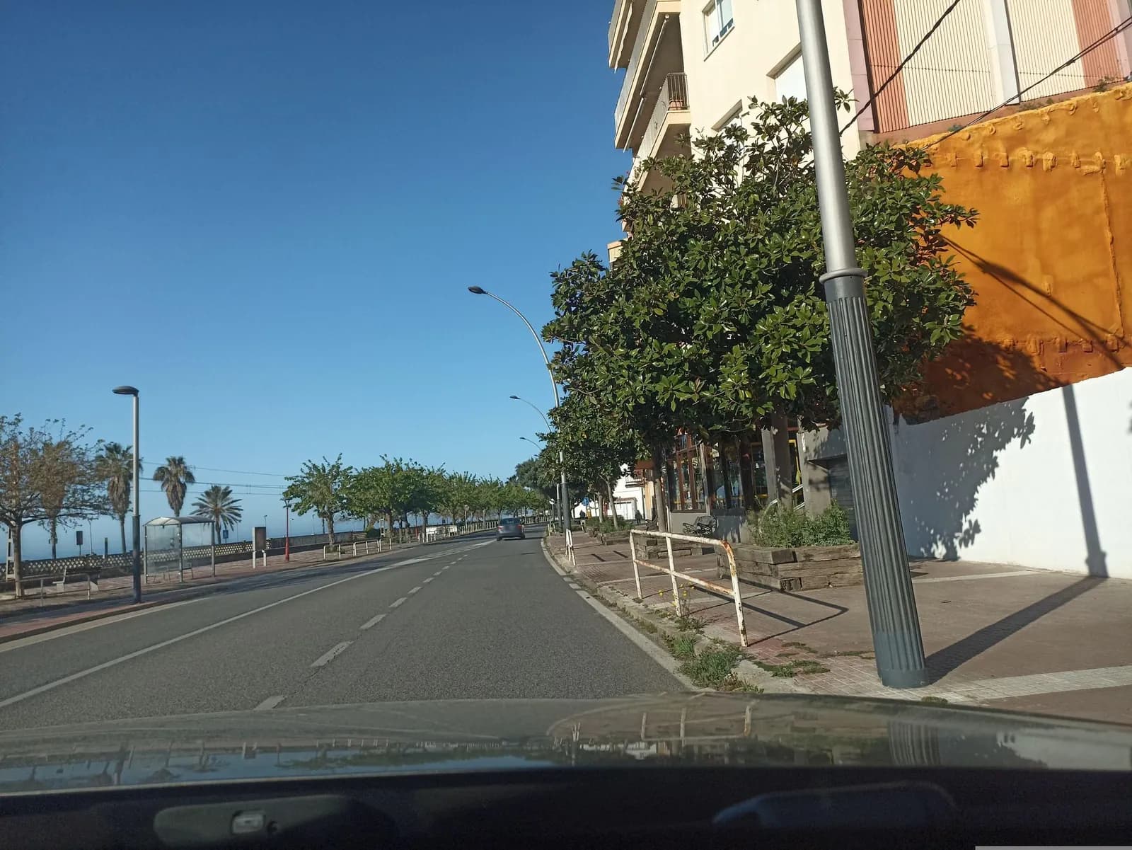 Aparcamiento gratuito en Carrer de les Drassanes del Pla en Canet de Mar (Barcelona)